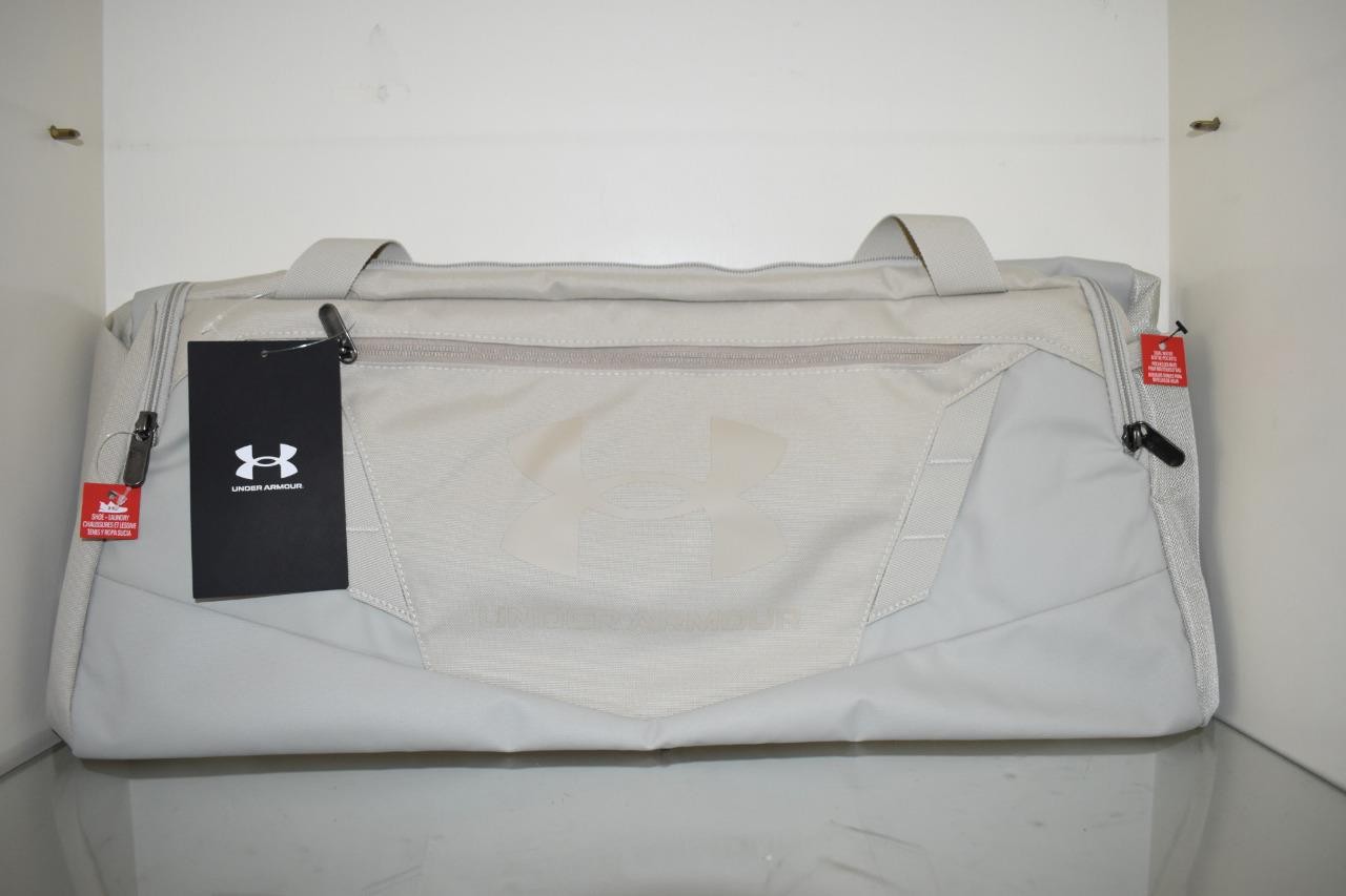 Under Armour Undeniable 5.0 Small Duffle Bag Gym Bag 1369222 290 Beige NWT