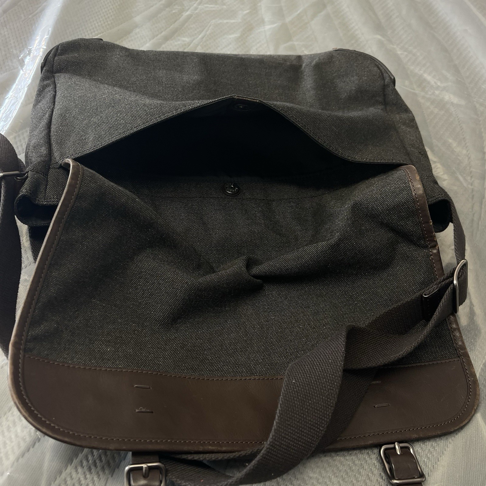 Fossil Messenger Bag Fabric Leather Distressed Strap Unisex Crossbody Laptop