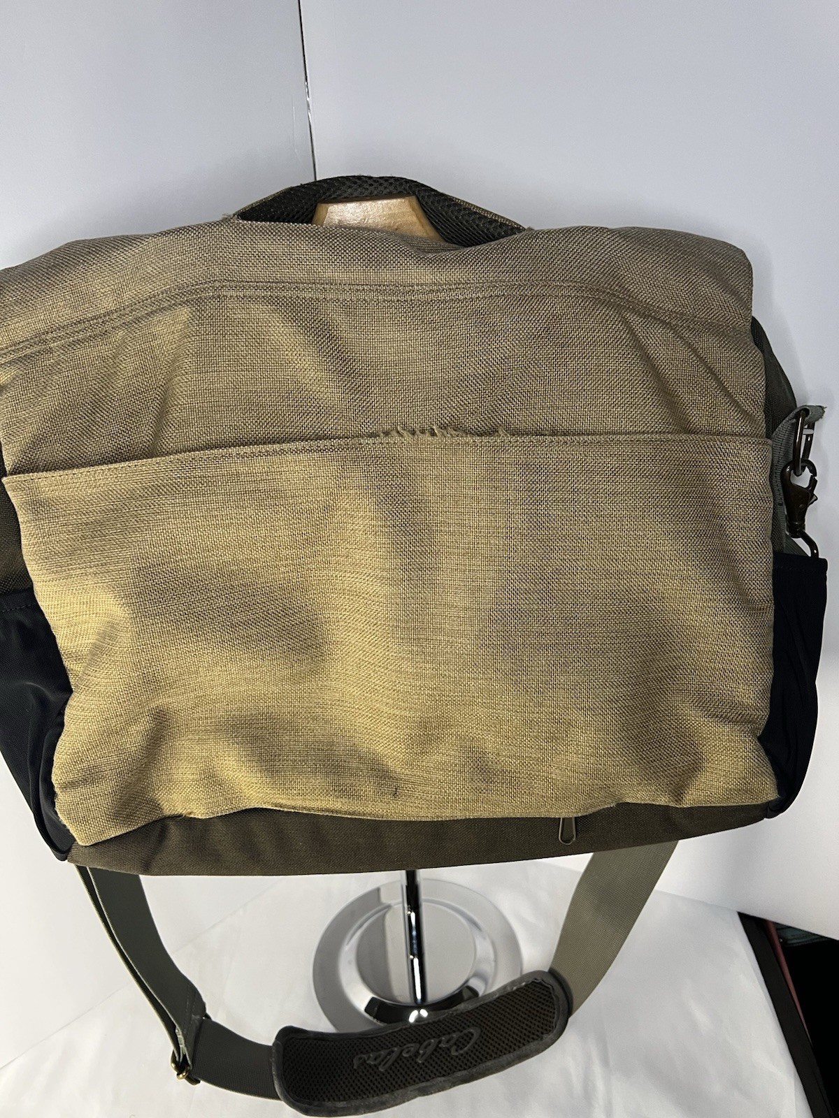 Cabela’s Messenger Bag – Beige Green Black Buckle Zip Men’s Adjustable Strap