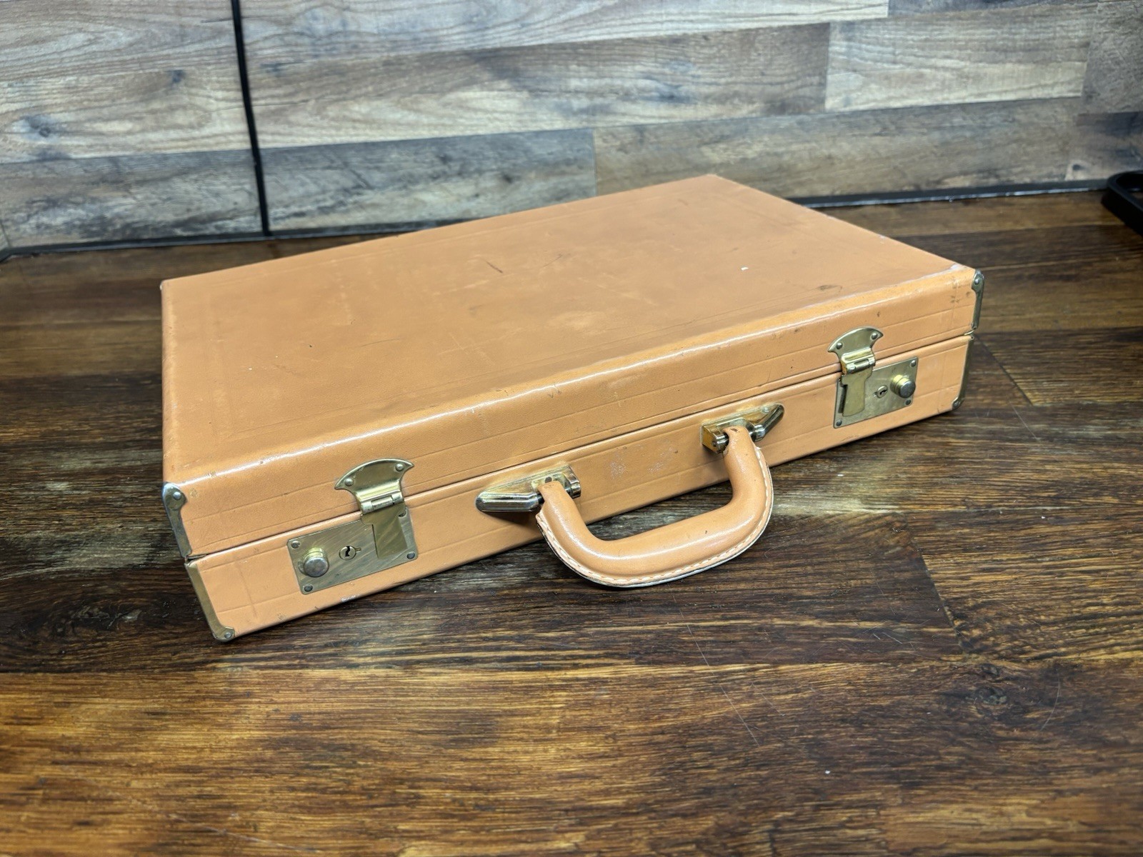 VTG Rexbilt Briefcase Suitcase Brown Leather Prop 18″x 12.5″ x 3.5