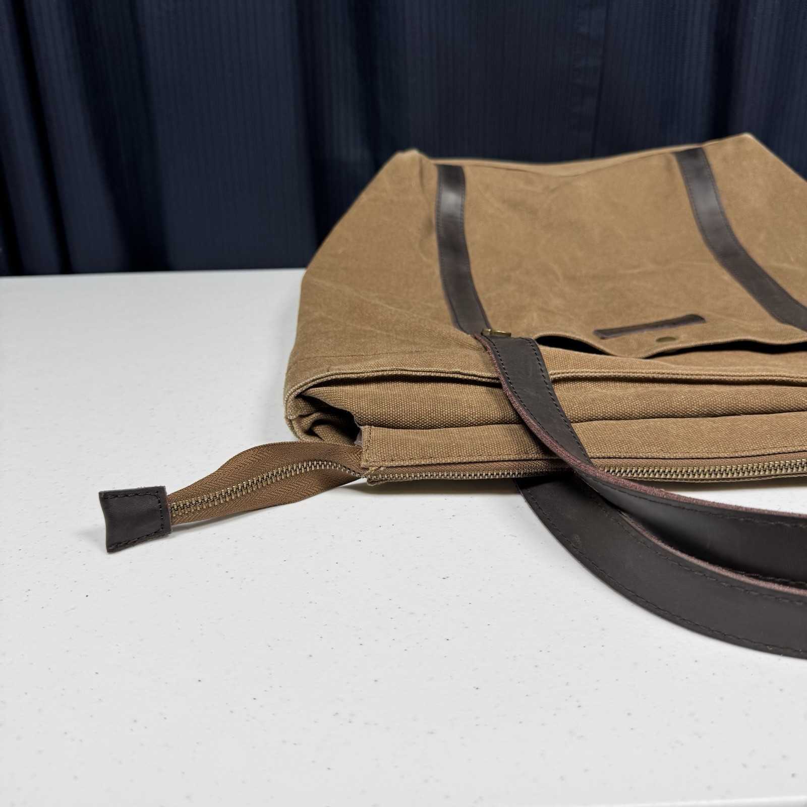 Beryll Brand Army Khaki Green Canvas Tote Bag Leather Straps 15.5″