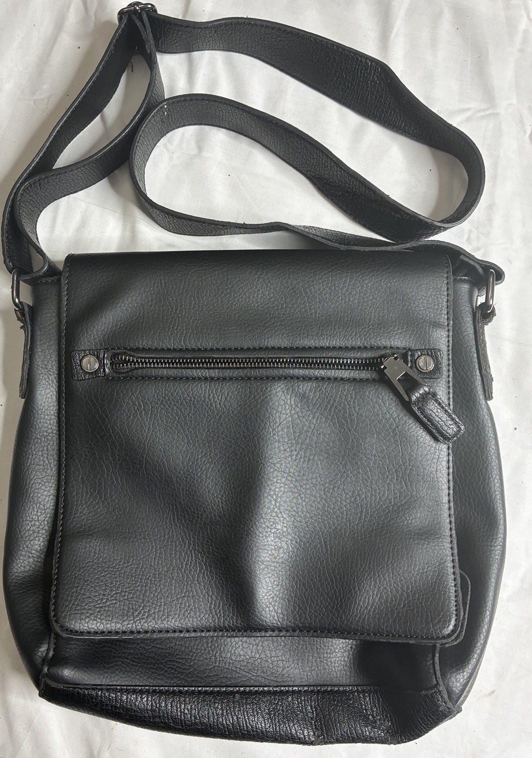 Aldo Black Leather Medium Crossbody Bag, Men’s
