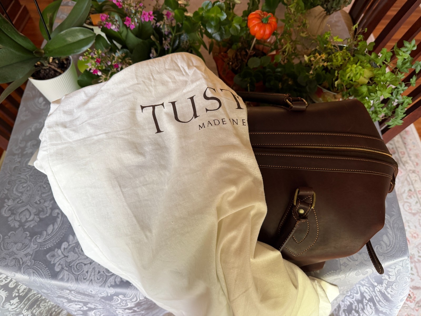 Tusting Explorer Duffel Bag, All Leather + NEVER USED still with tags