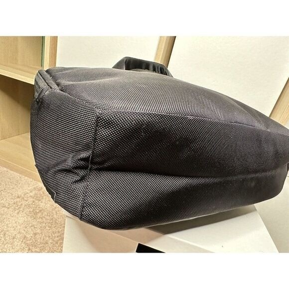 Aer water resistant commuter laptop bag with strap. Black. customized(Gatorade).