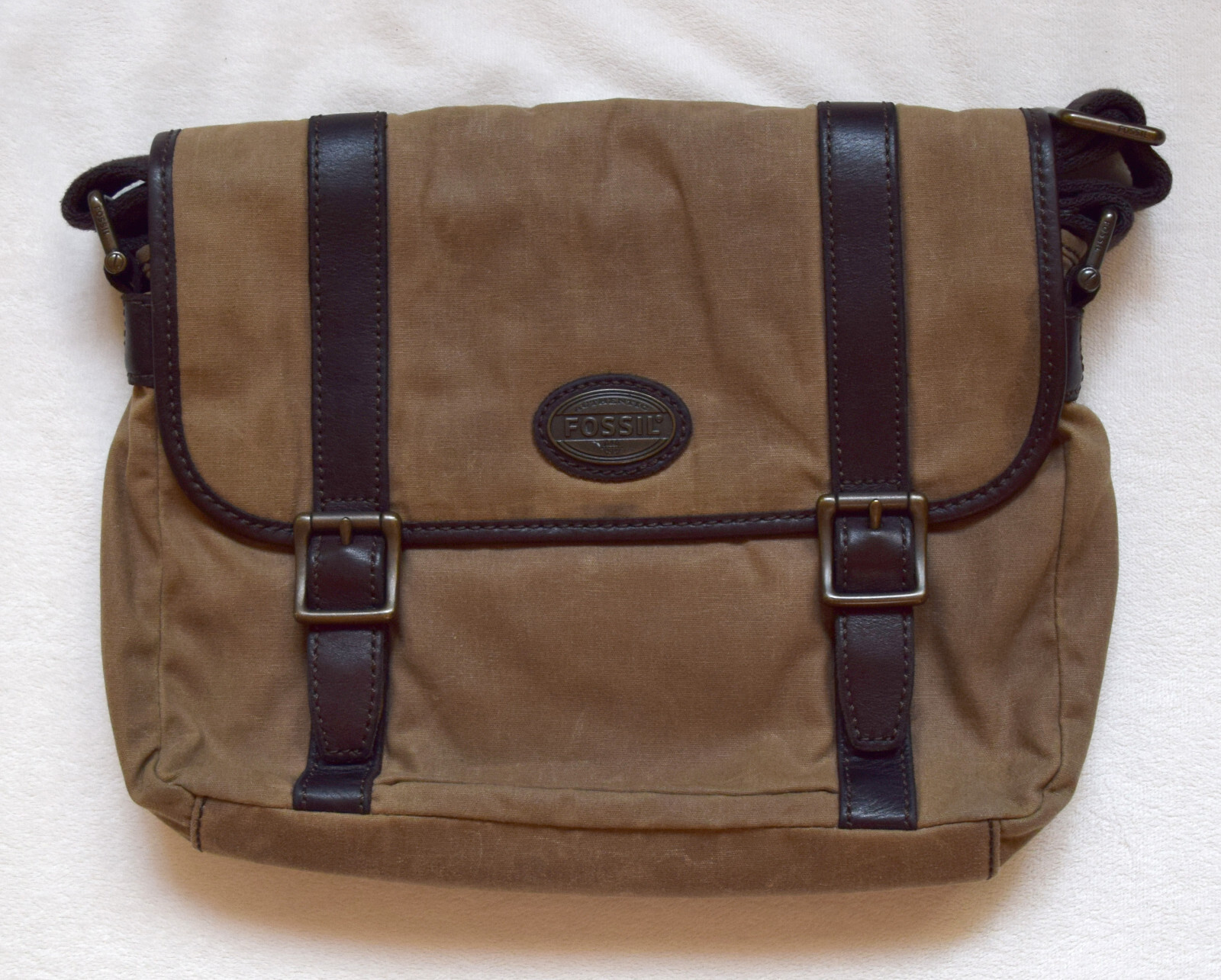 FOSSIL Canvas Messenger Laptop Leather Trim Crossbody Shoulder Bag 12″x9″x2″