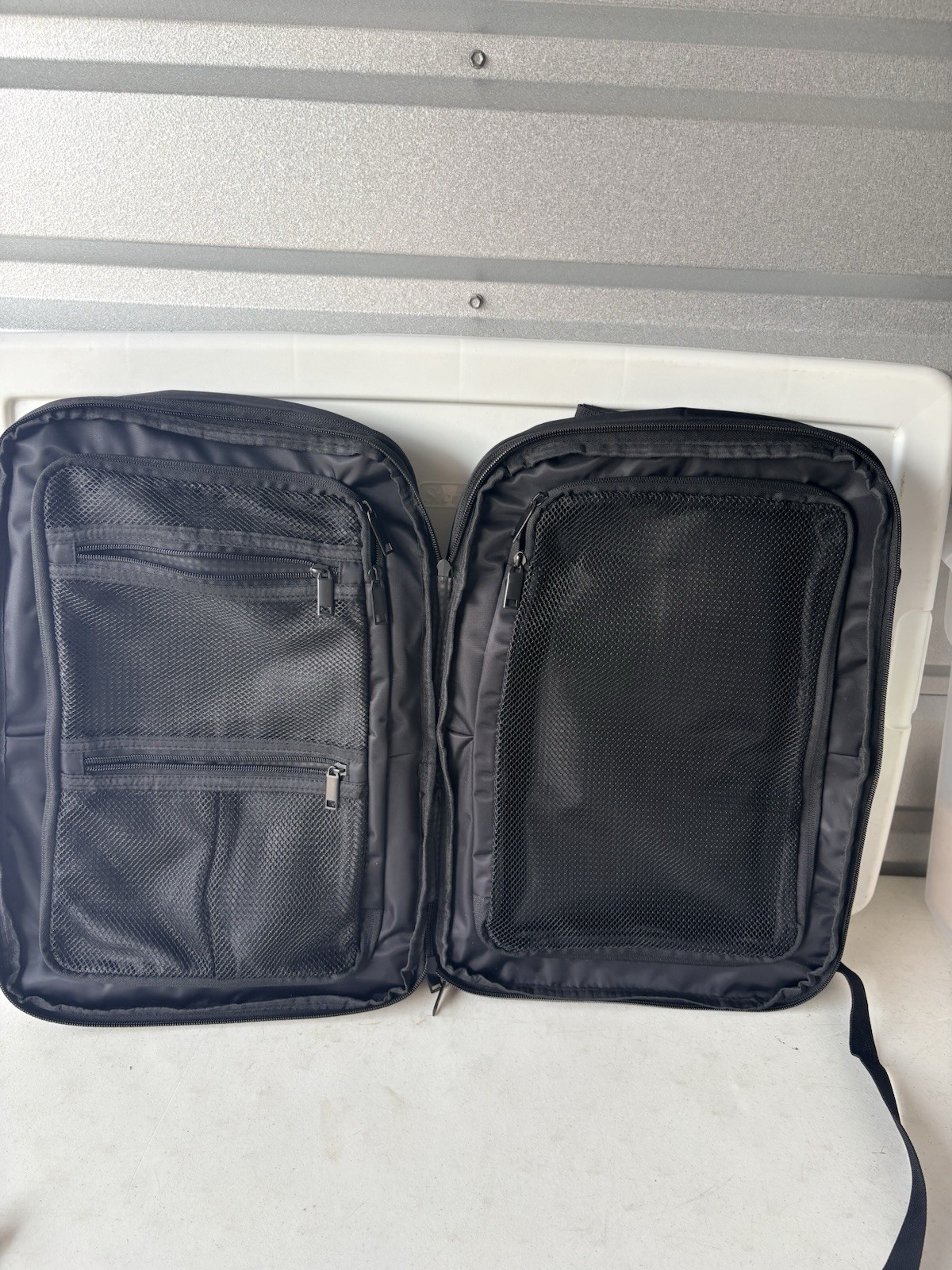 Duchamp London Getaway Expandable Travel Backpack Suitcase Black Carry-On