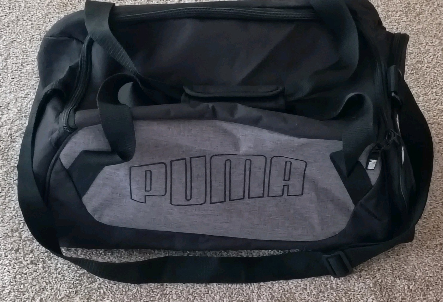 Puma Evercat Form Factor Duffel 2.0 Bag Medium Heather Black Gray Never Used!