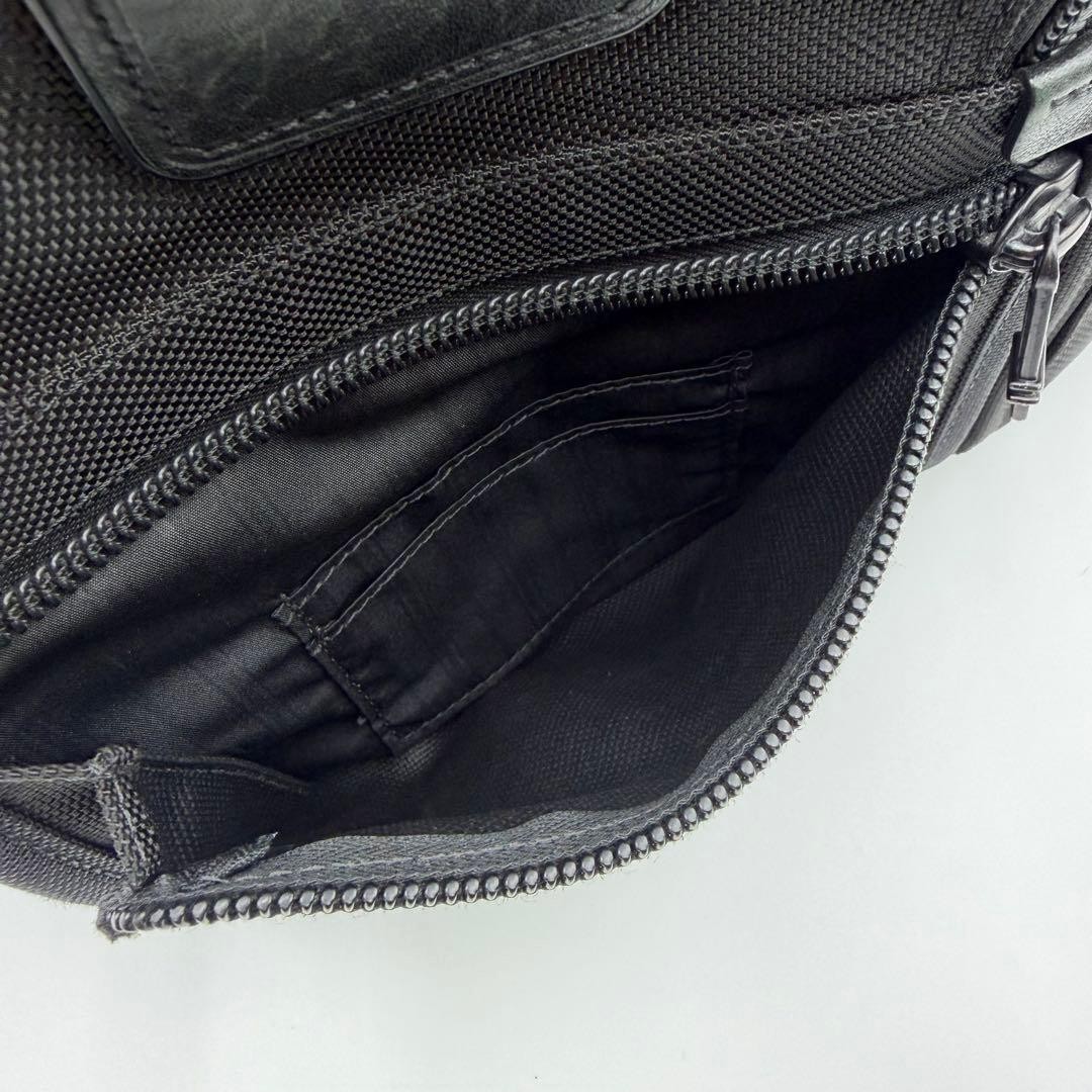 Excellent Condition TUMI Alpha Expandable Organizer 26141DH