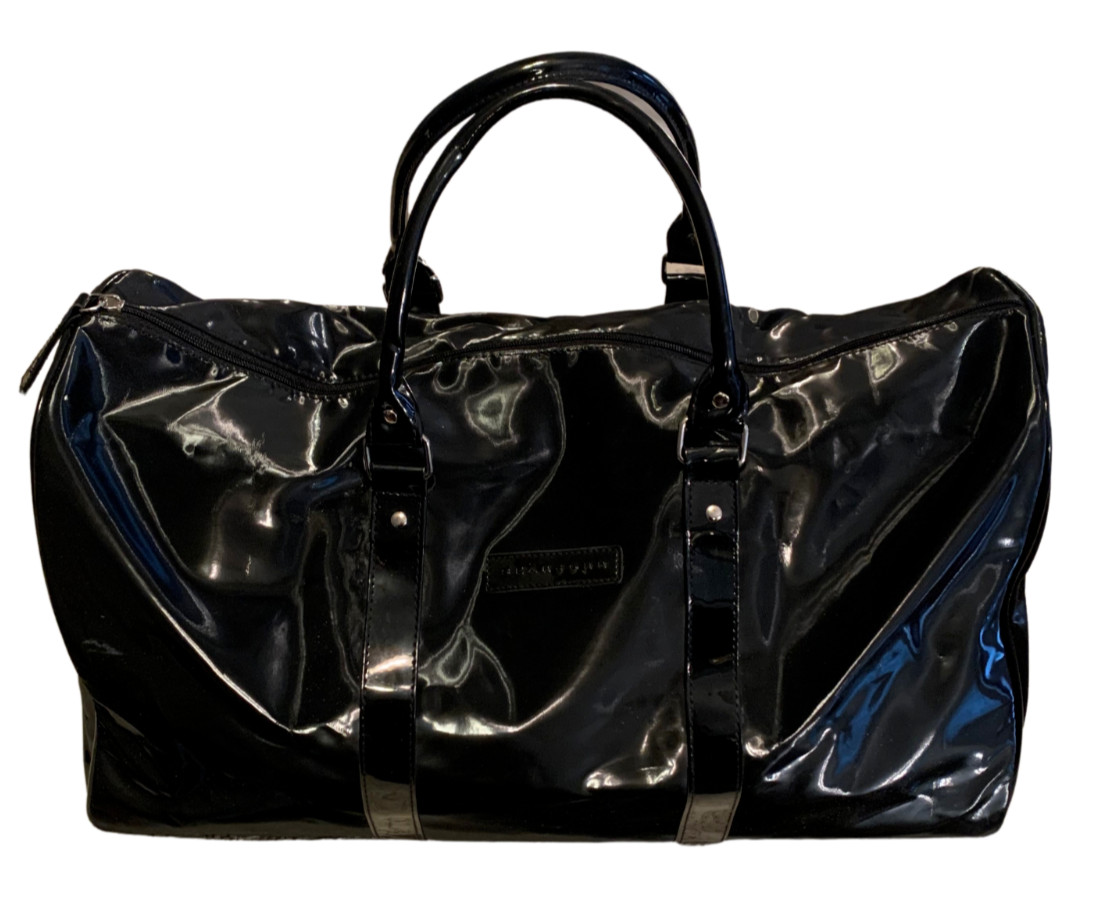 SEAN JOHN DUFFLE BAG WEEKENDER MAGNETIC BLACK ZIP CLOSURE DOUBLE HANDLE 20″X11″