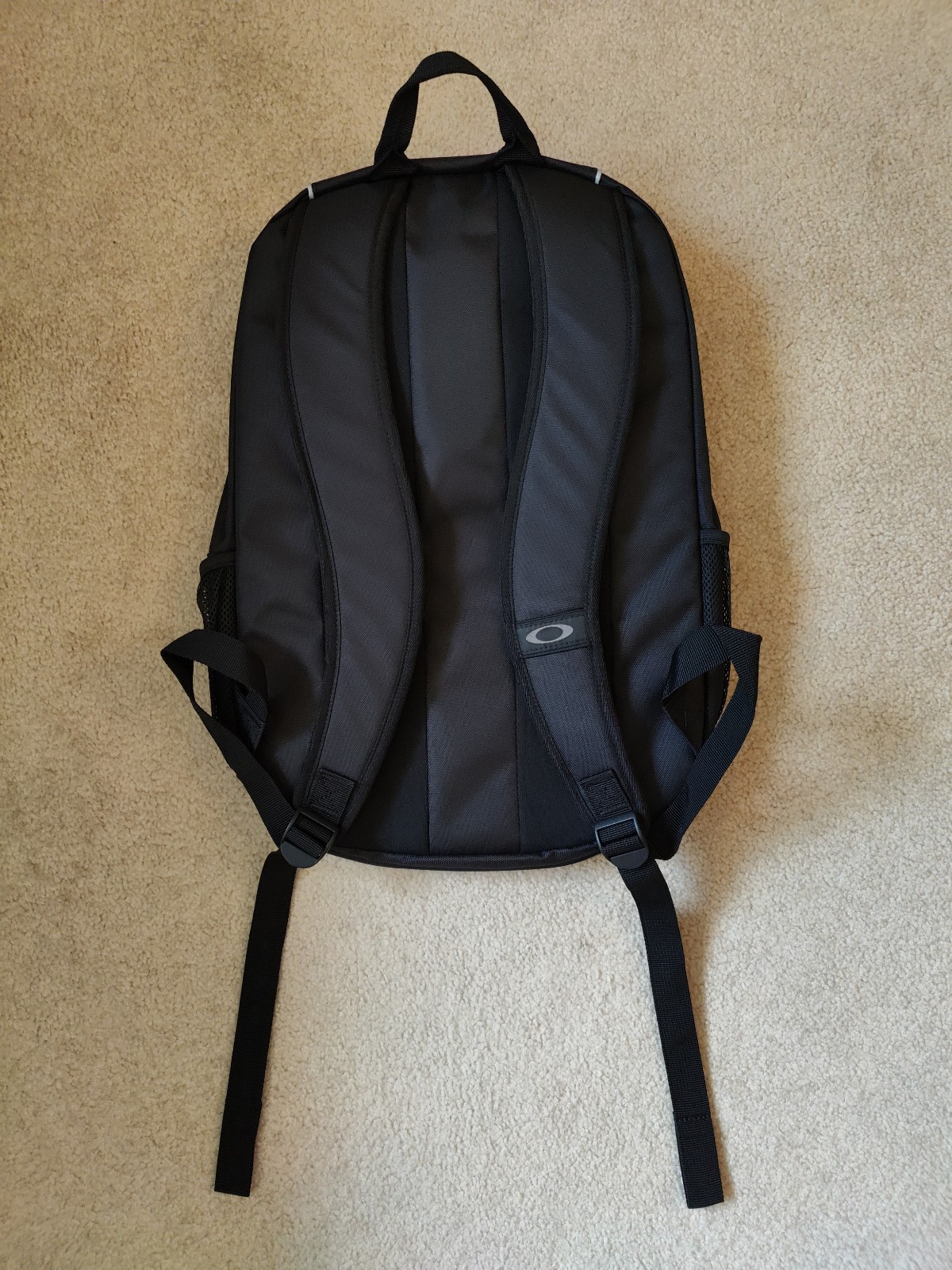 Oakley Enduro 20L 3.0 Backpack – Blackout Color (Black)