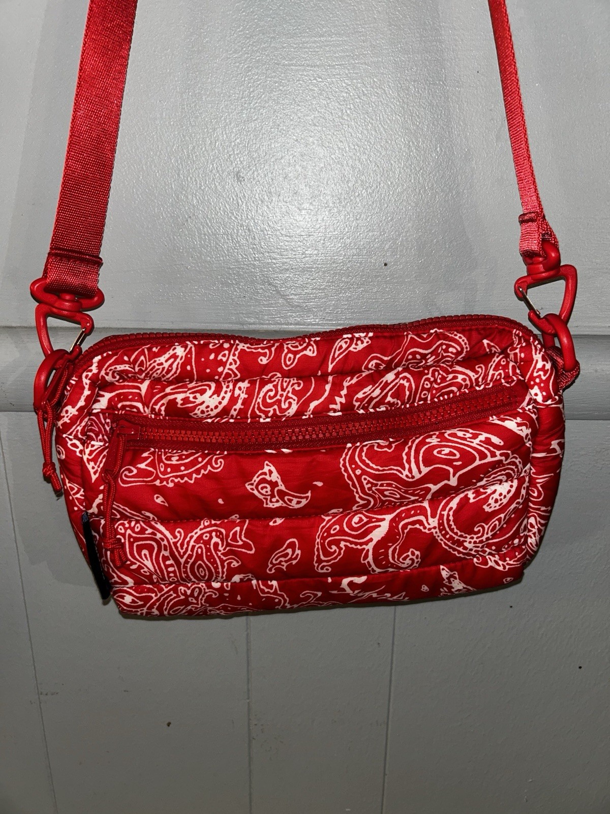 Supreme Paisley Puffer Bandana Red Shoulder Bag