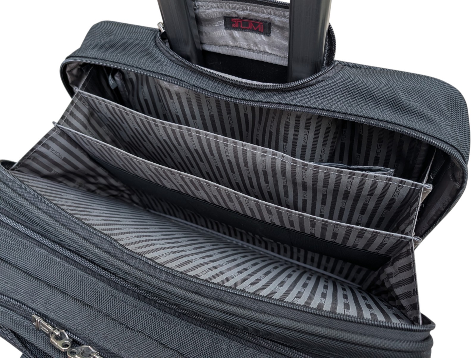 Tumi Alpha Rolling Briefcase 17″ Laptop Carry-on Bag Ballistic Nylon Expandable