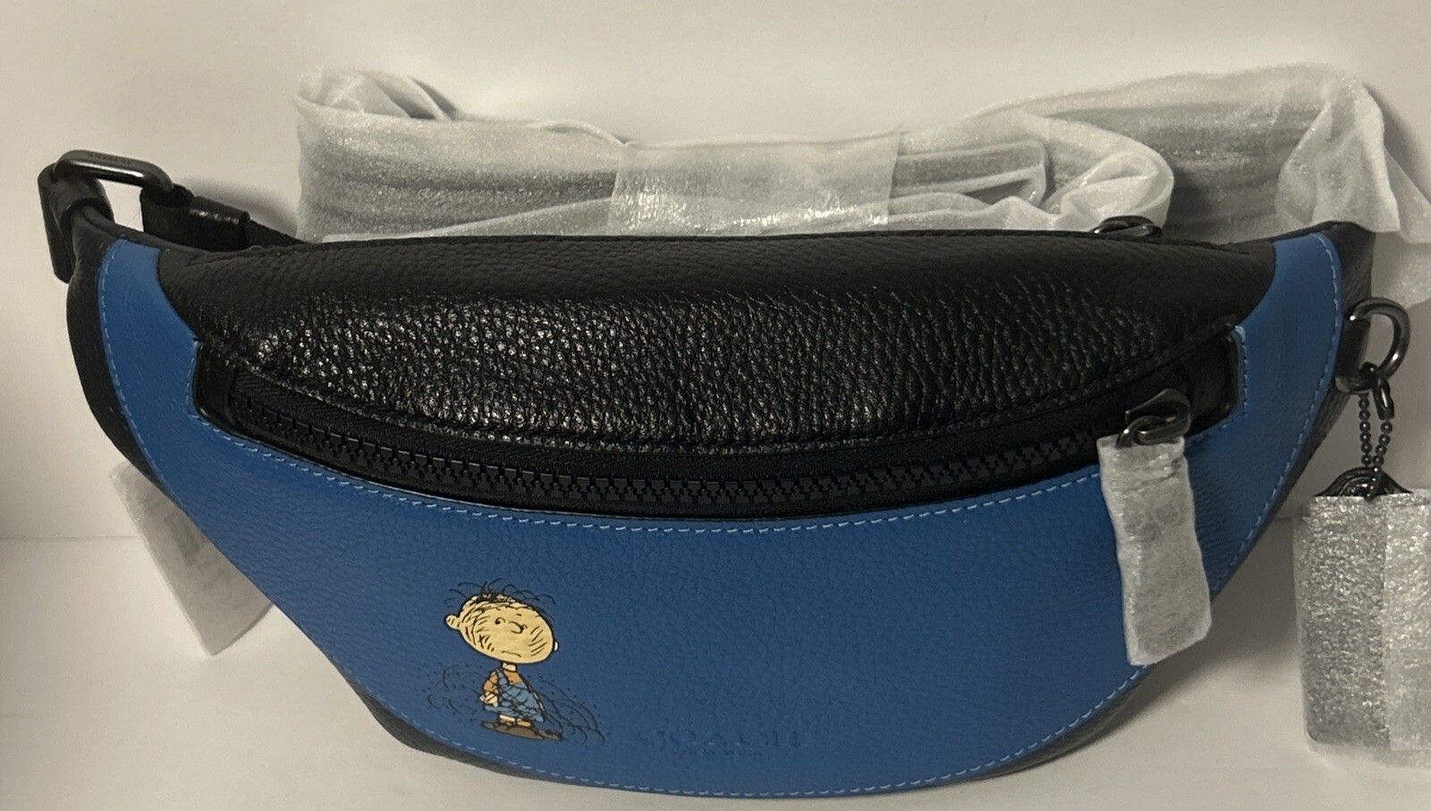 🐼💦 Coach 5512 🐼💦 Peanuts Charlie Brown Belt Bag Blue Leather 🐼 D32o4