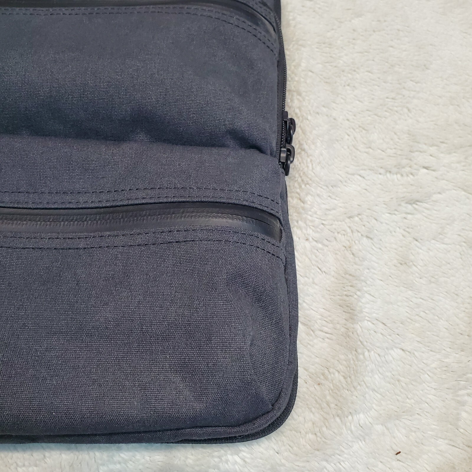 Victorinox Gray Swiss Army Men Crossbody Bag Fabric Office School Shoulder Strap