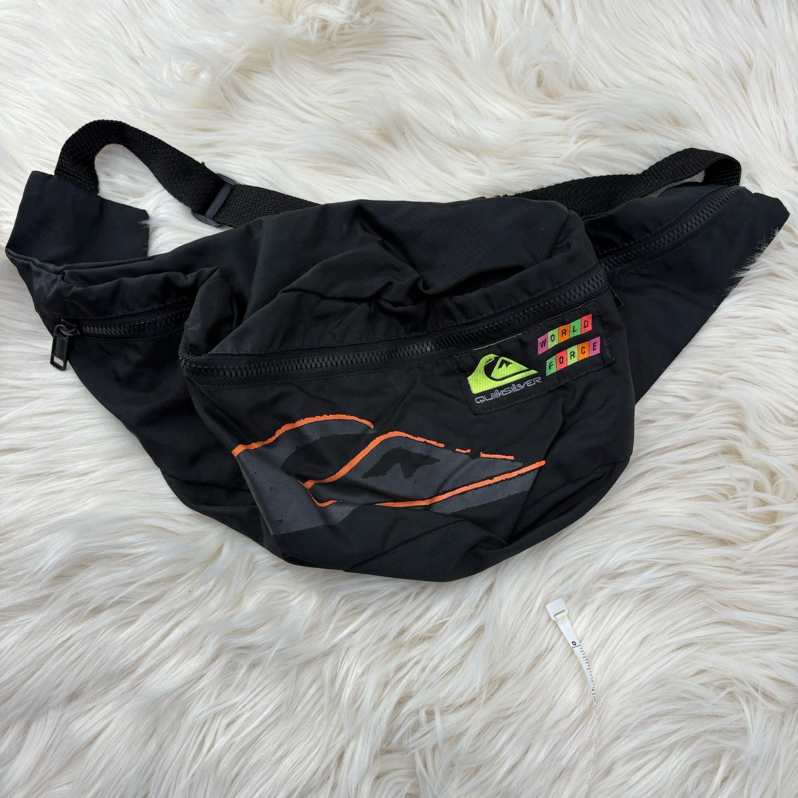 Vintage Quicksilver XL Fanny Pach Black Neon Surf Preppy