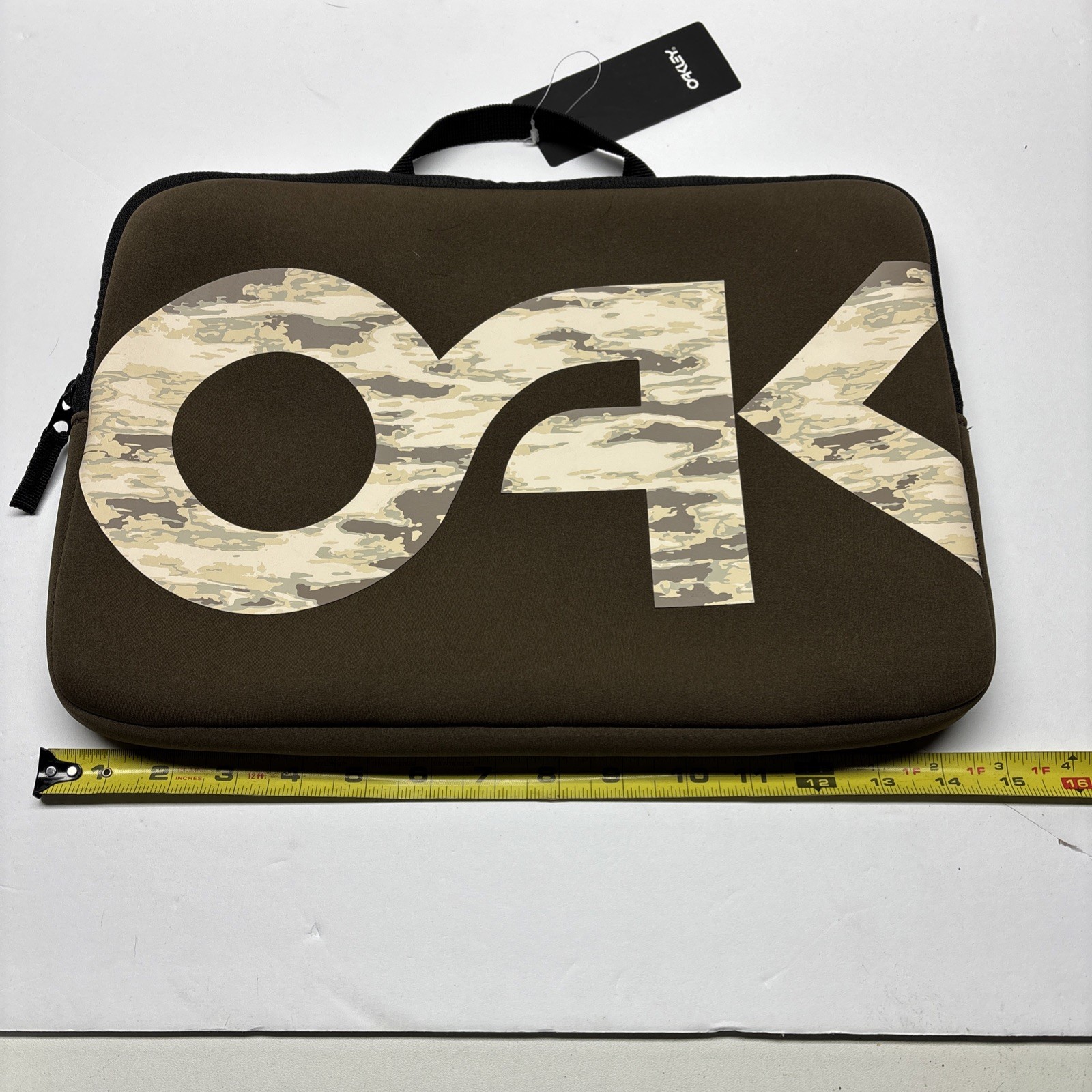 New Oakley B1B Laptop Protective Case Brown Camo Desert Travel Case