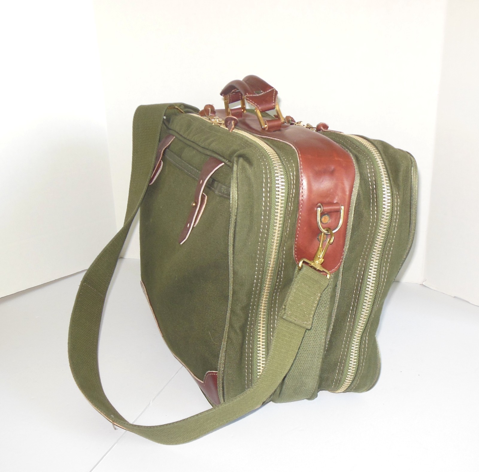 Orvis Battenkill 2 Sided Travel Bag Canvas Leather Green Luggage Carry On