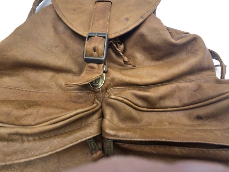 Vintage Mens Brown Leather Simon Traveling Bag Backpack (See Description)