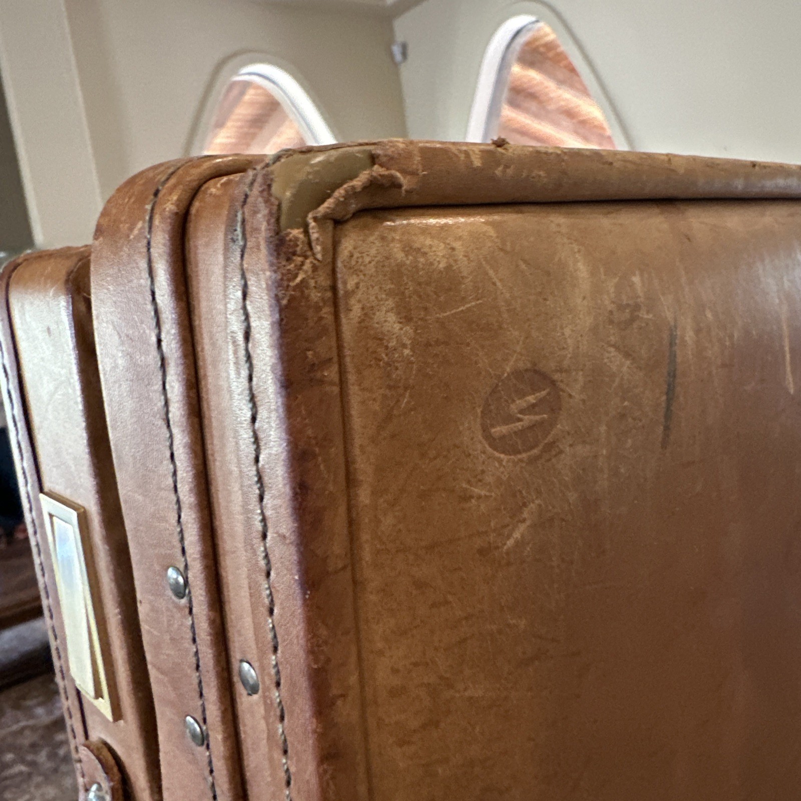 Hartmann Belting Brown Leather 18 Inch Briefcase Attache Vintage