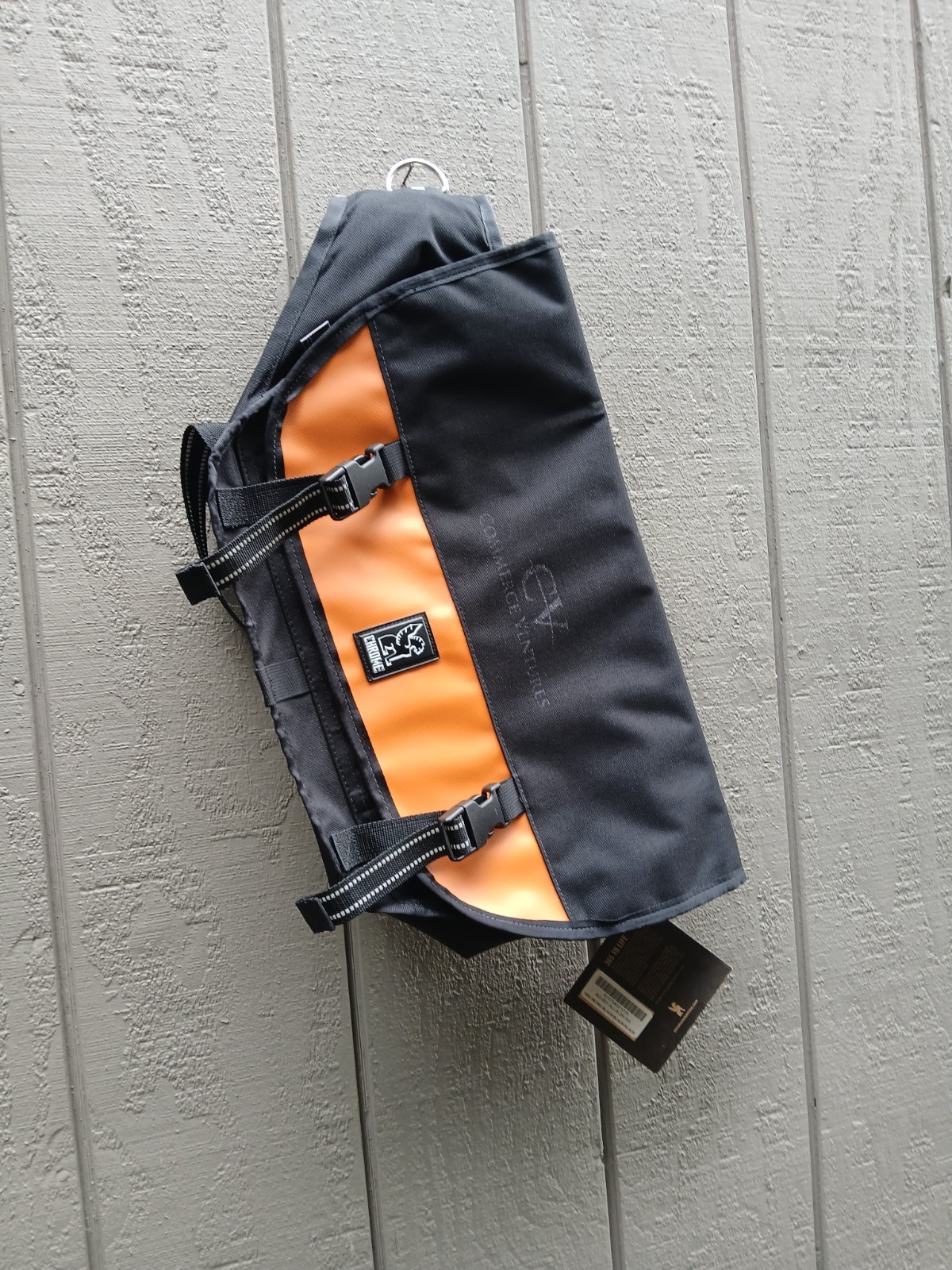 Chrome Mini Metro NWT Messenger Bag Black Orange Seatbelt Buckle Cycling New USA