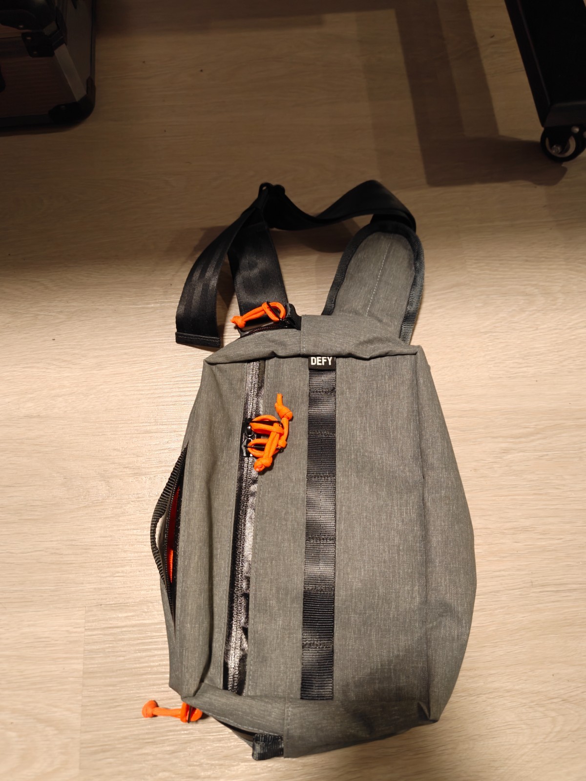Defy Insidious Jr Sling Bag – Heather Grey – EPX Hybrid