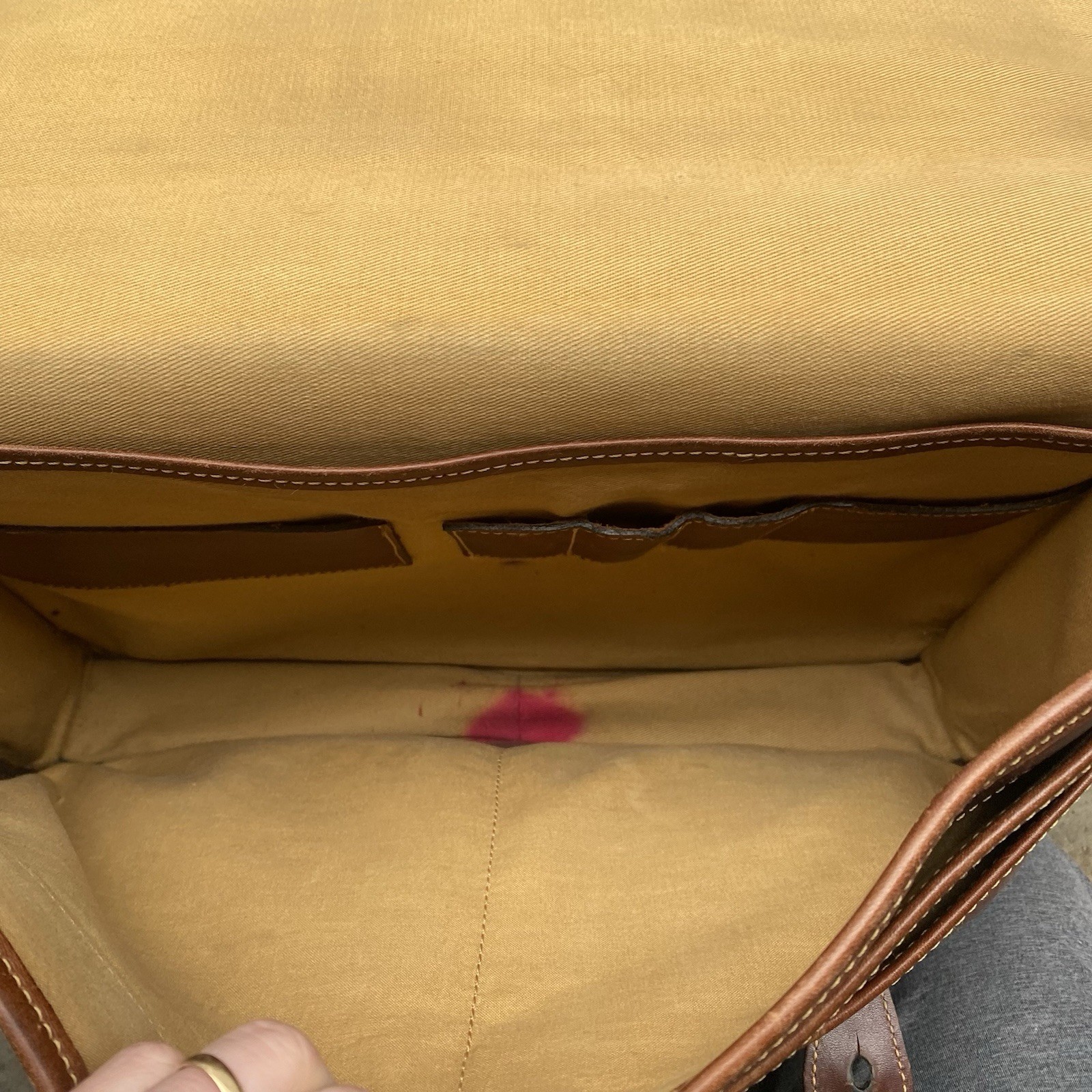 Vintage Levenger Tusting Leather Messenger Briefcase Bag Made In England Caramel