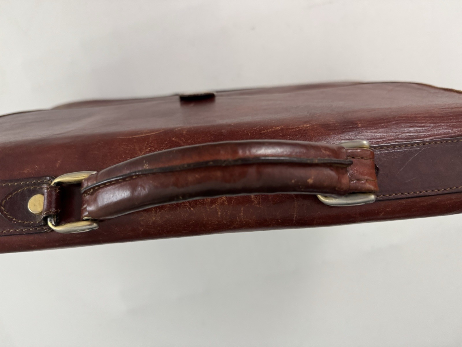 BOSCA Vintage Brown Leather Attache Briefcase Envelope Closure Top Handle
