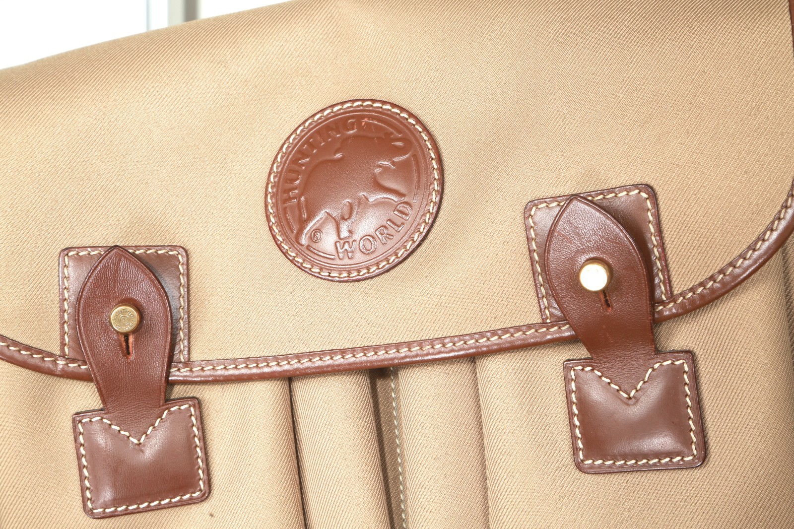 Hunting World Authentic RARE Shoulder Canvas Leather Brown Tan Messenger Bag