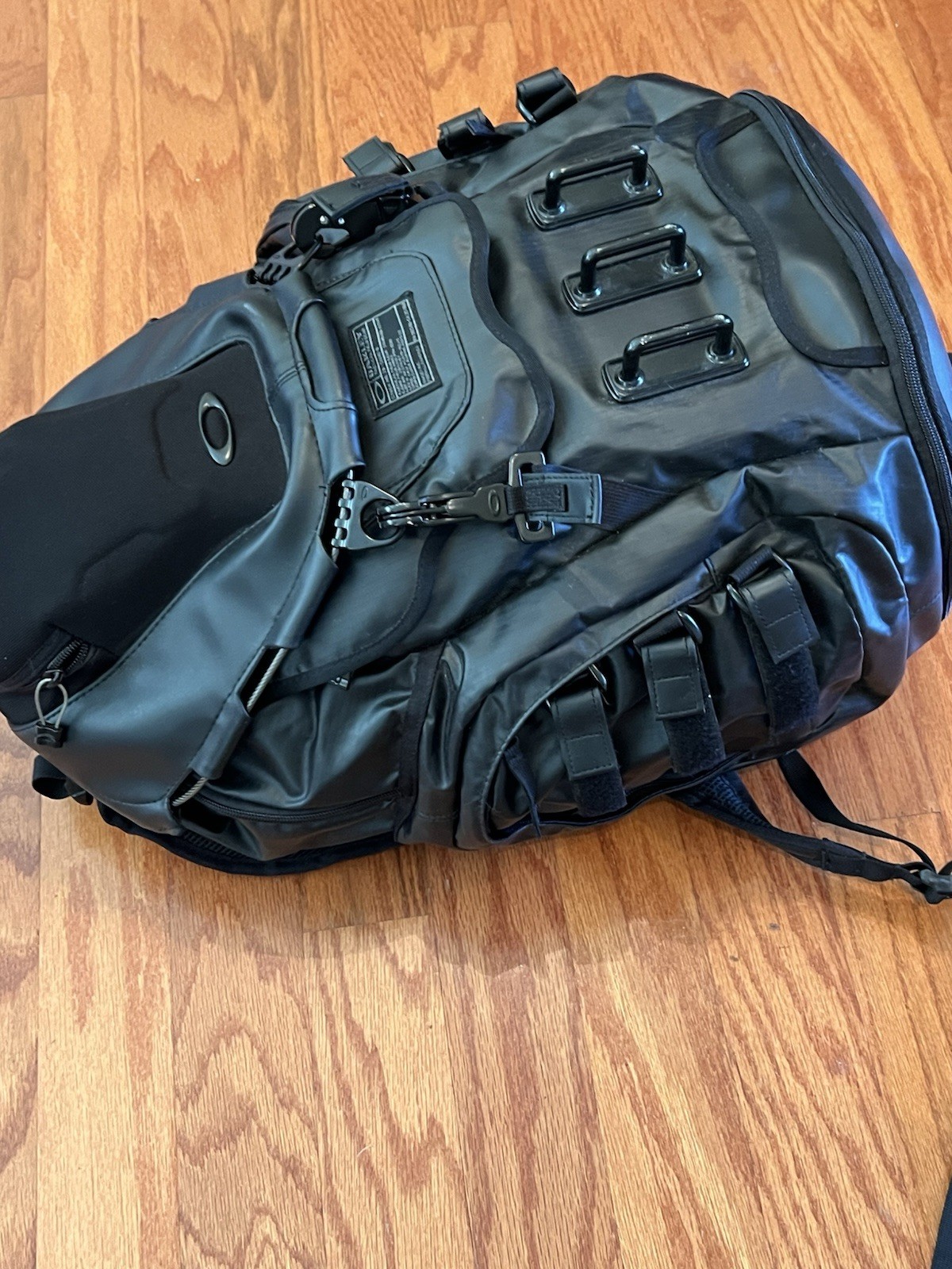 Oakley Kitchen Sink LX Designer Backpack Shiny Stealth Black Military Bag Luxury