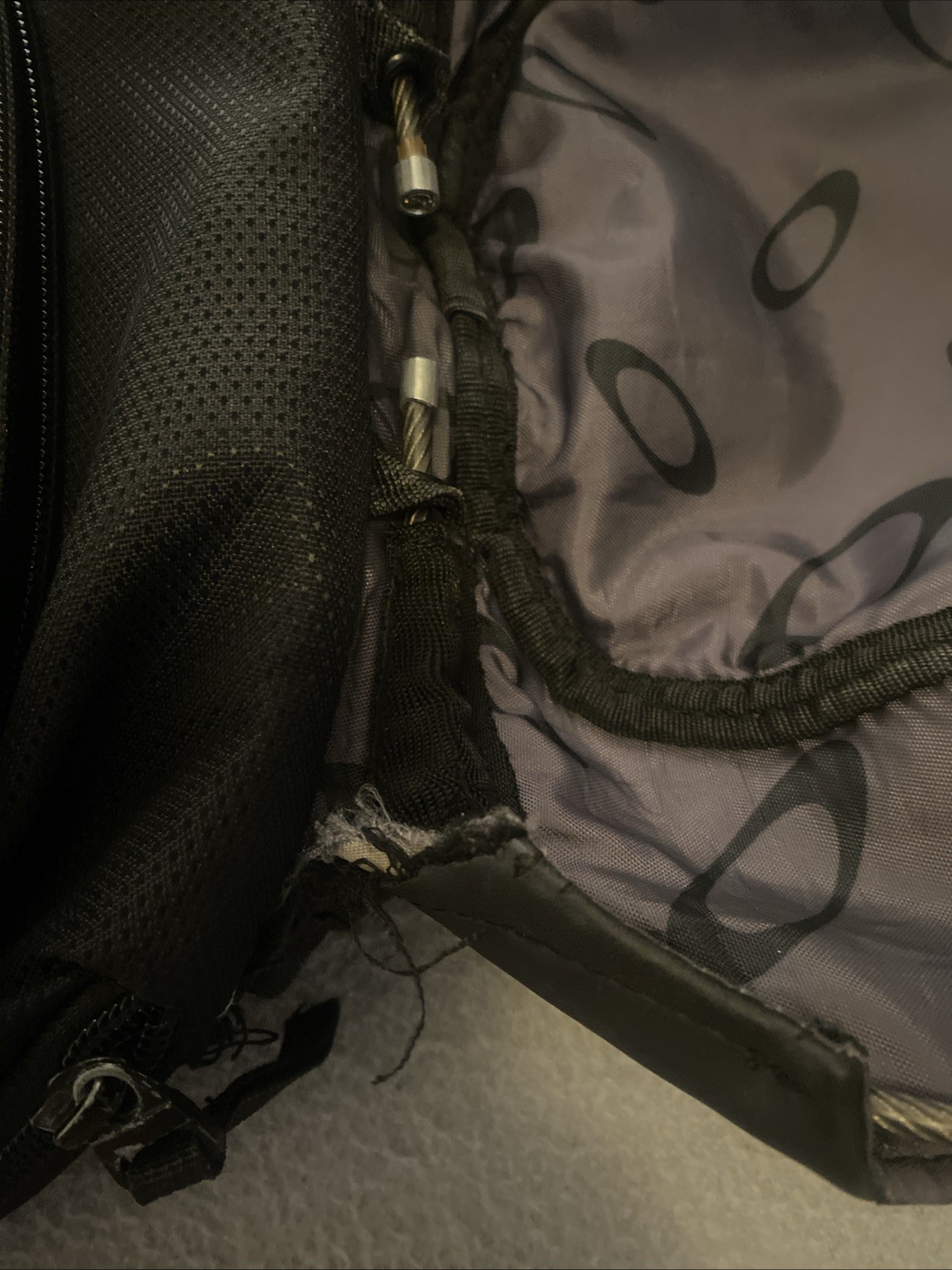 Oakley Tactical Field Gear Kitchen Sink Backpack Stealth Black damaged