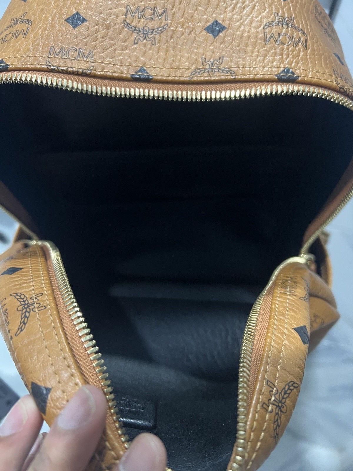 MCM Backpack Medium VISETOS COGNAC 100% Authentic W/RECEIPT