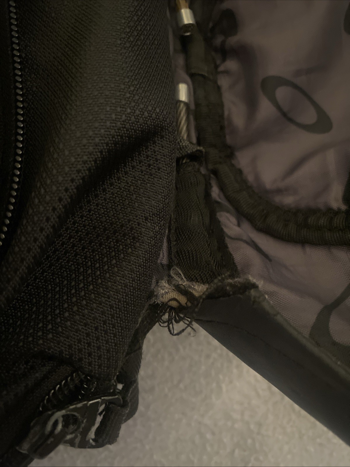 Oakley Tactical Field Gear Kitchen Sink Backpack Stealth Black damaged