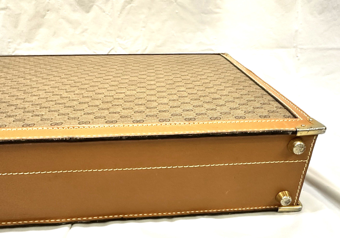 VINTAGE LEATHER GUCCI BRIEFCASE ATTACHE RARE HARD SIDED