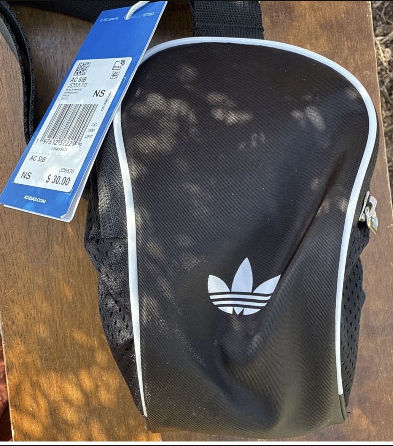 Adidas Original Adicolor Small Sling Bag Black White JD5570 BRAND New in package