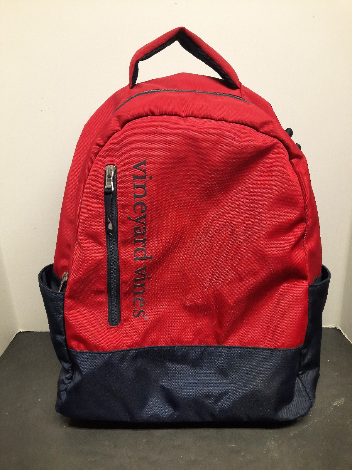 Vineyard Vines Red and Navy Backpack School Lounge Bag Ltd Edition Medium Size