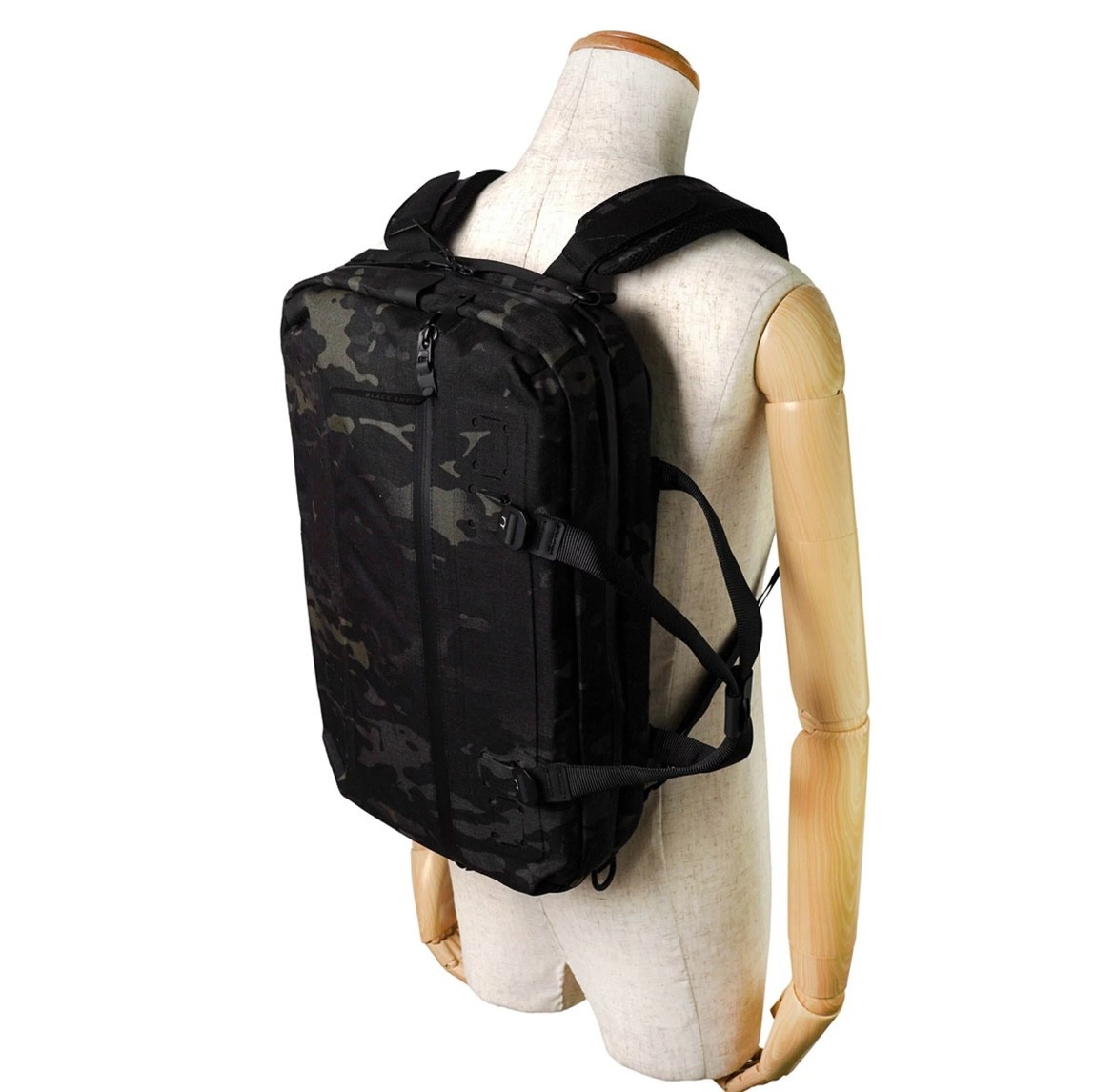 BLACK EMBER Forge 20 3WAY Backpack Briefcase Multicam Black Camo 60003