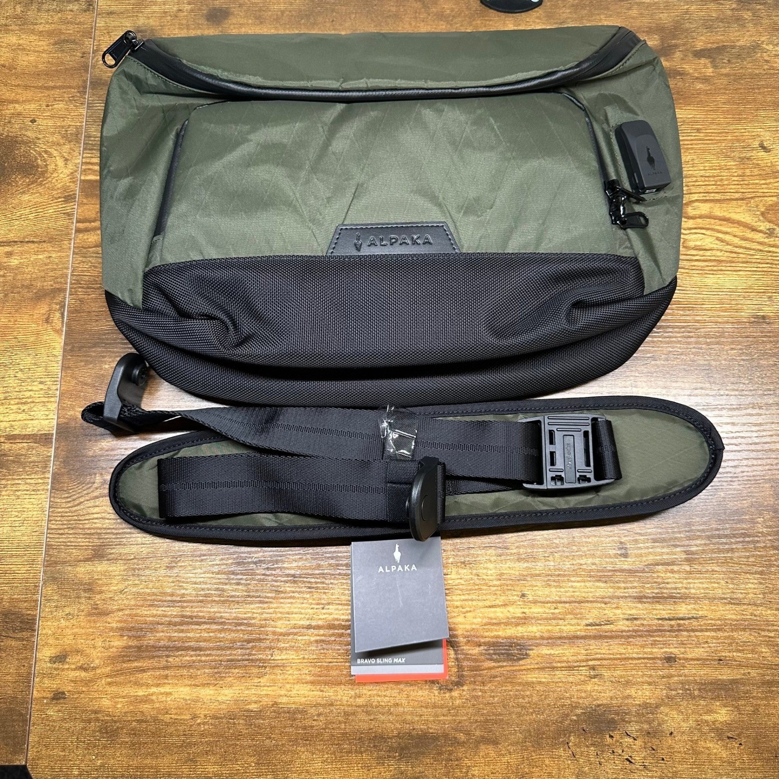 Alpaka Bravo Sling Max V2 Dark Green X-Pac VX21 10L Laptop Messenger Bag