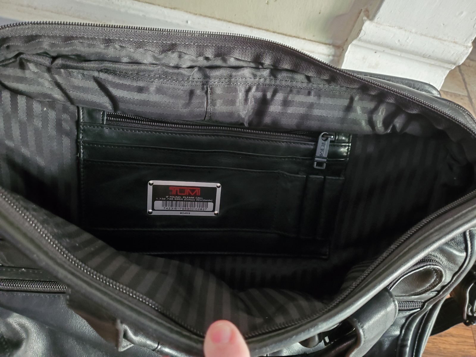 Tumi Alpha Expandable Large Briefcase Laptop Bag Napa Leather Black 904D3