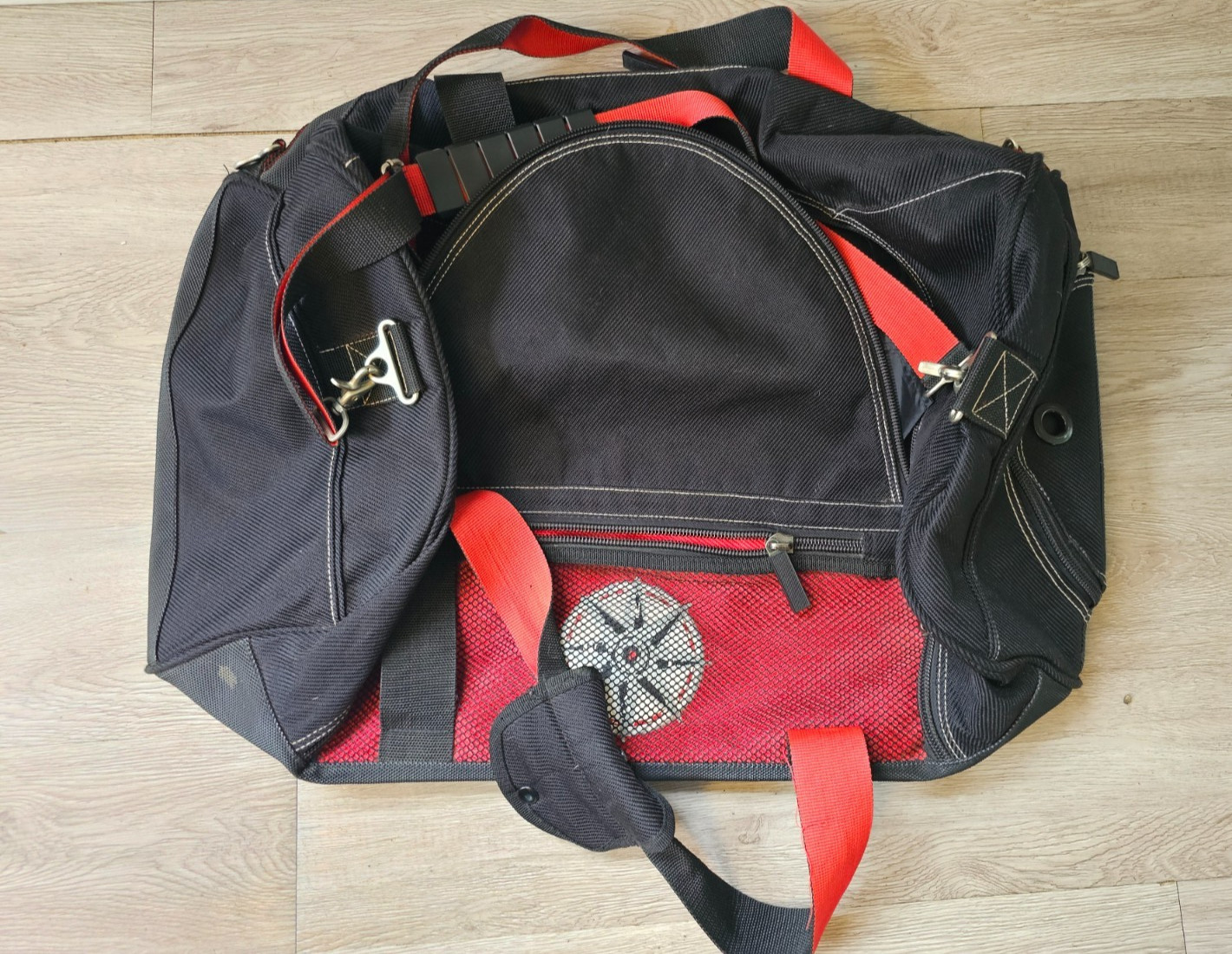 Vintage 90s Marlboro Country Store Black Nylon Duffel Travel Gym Bag