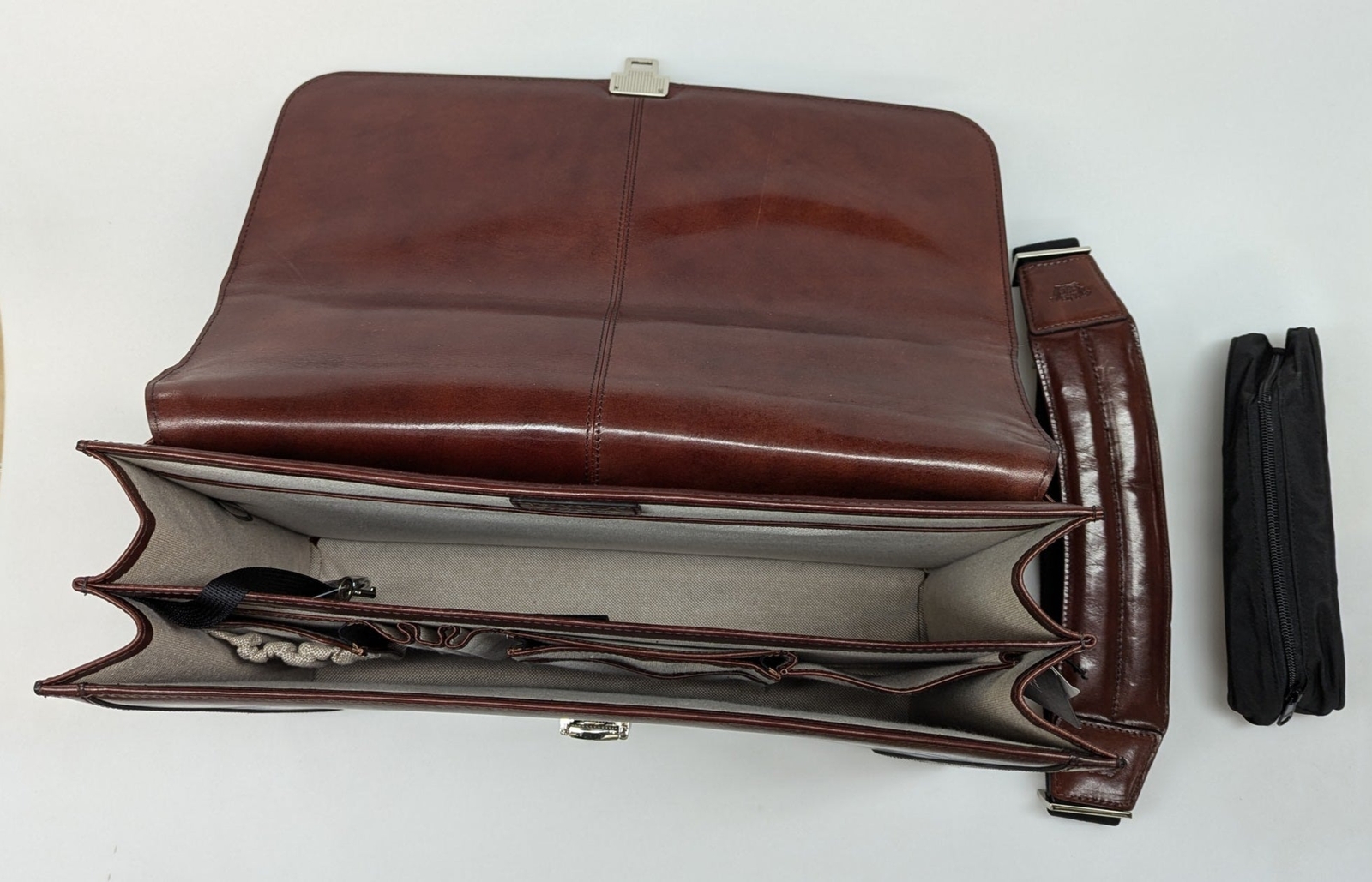 Bosca Old Leather Dark Brown Double Gusset Briefcase #833-58