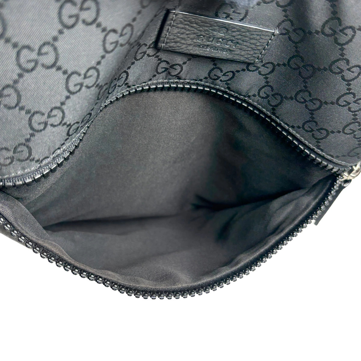 Gucci Shoulder Bag Messenger Bag GG Nylon Black 509639 Unisex Crossbody