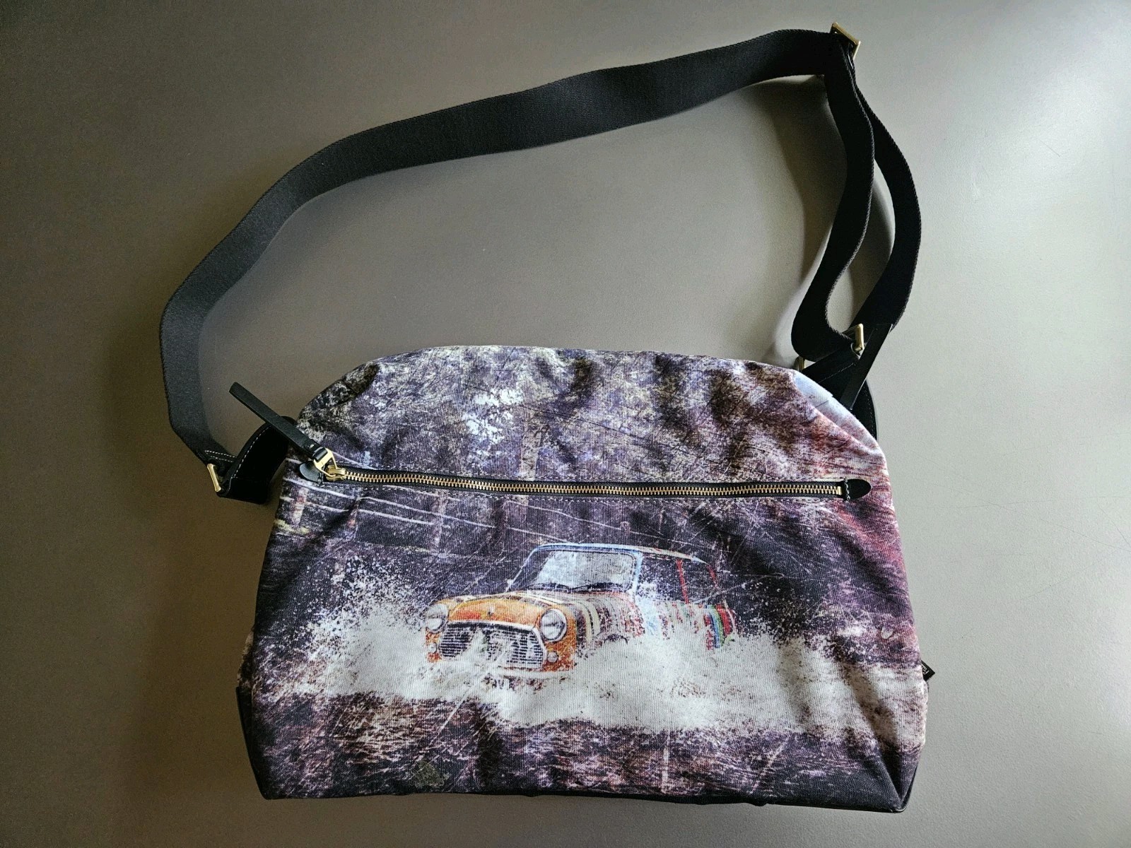 Paul Smith Messenger Bag Car Going Through Water Pattern