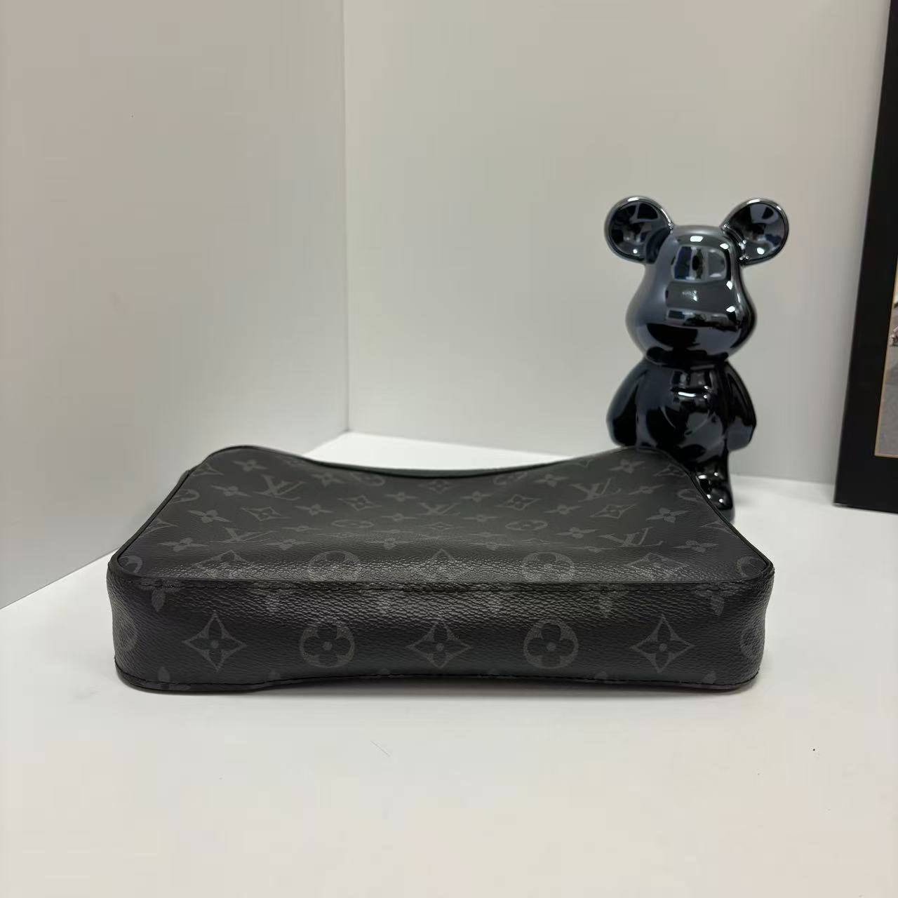 Louis Vuitton Messenger Trio black monogram canvas medium shoulder crossbody bag
