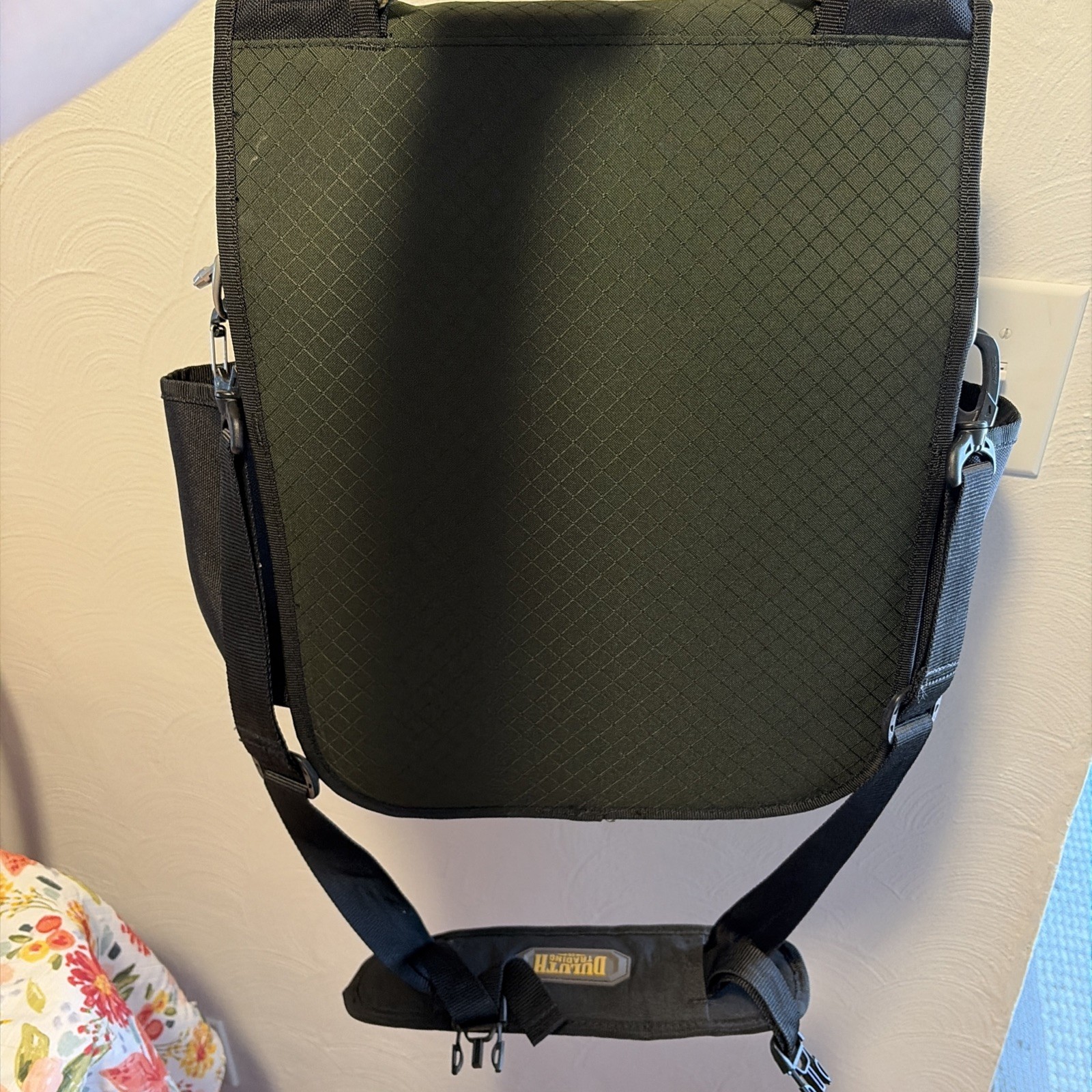 Duluth Trading Company Backpack Black Green Cab Commander Messenger Bag