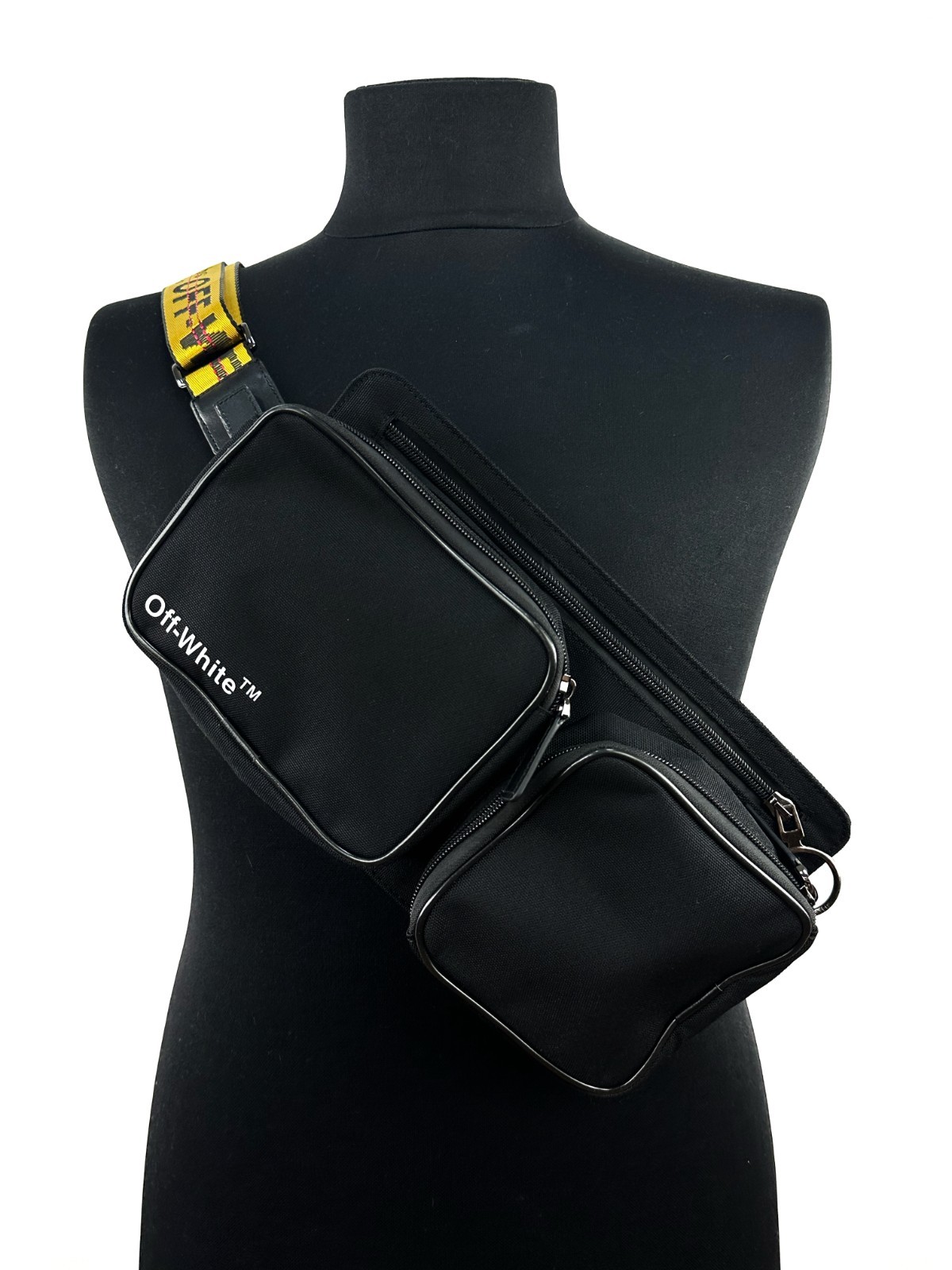 Off-White Logo Print Pouch Detachable Messenger Crossbody Bag Black
