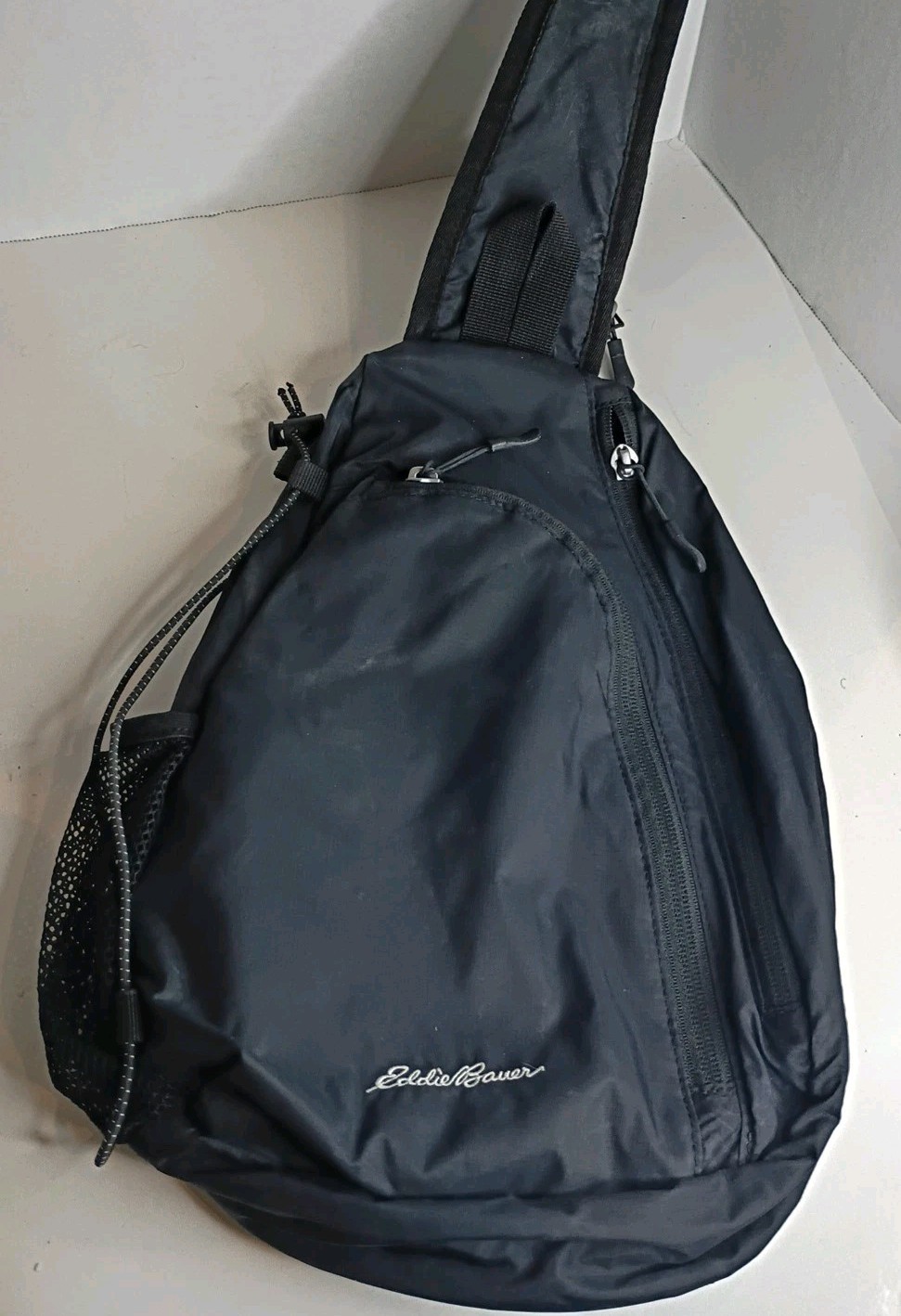 Eddie Bauer Ripstop 8L Black Shoulder Sling Air-Mesh Adjust. Crossbody Strap