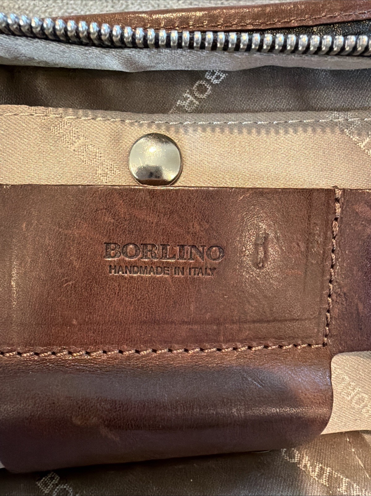 Borlino Buffalo Leather Tech Kit Electronics Cord Organizer Black Zip Used