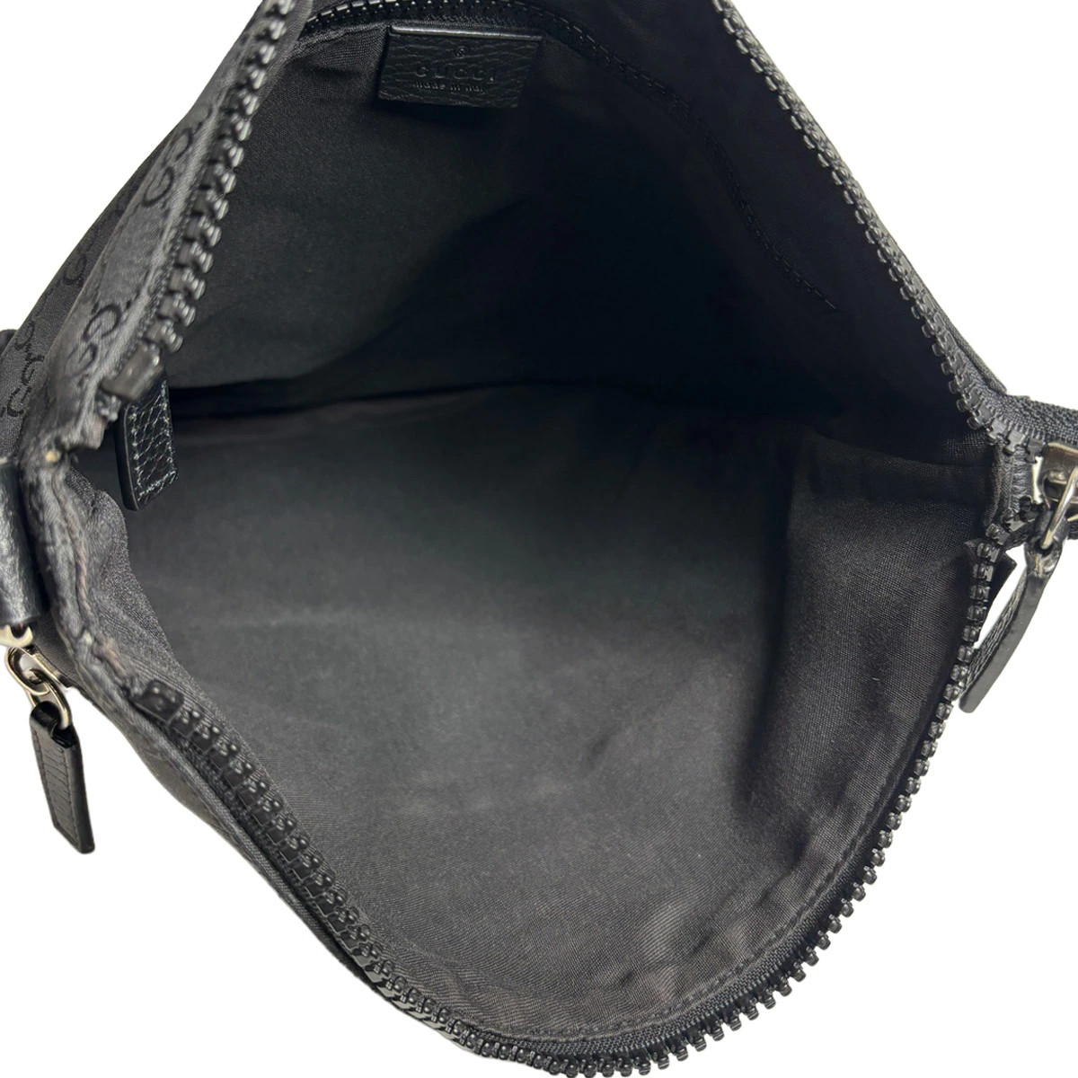 Gucci Shoulder Bag Messenger Bag GG Nylon Black 509639 Unisex Crossbody
