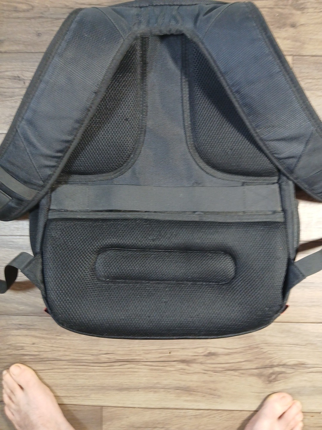 YOREPEK Travel Backpack Extra Large 50L Laptop Backpack Black Excellent Cond