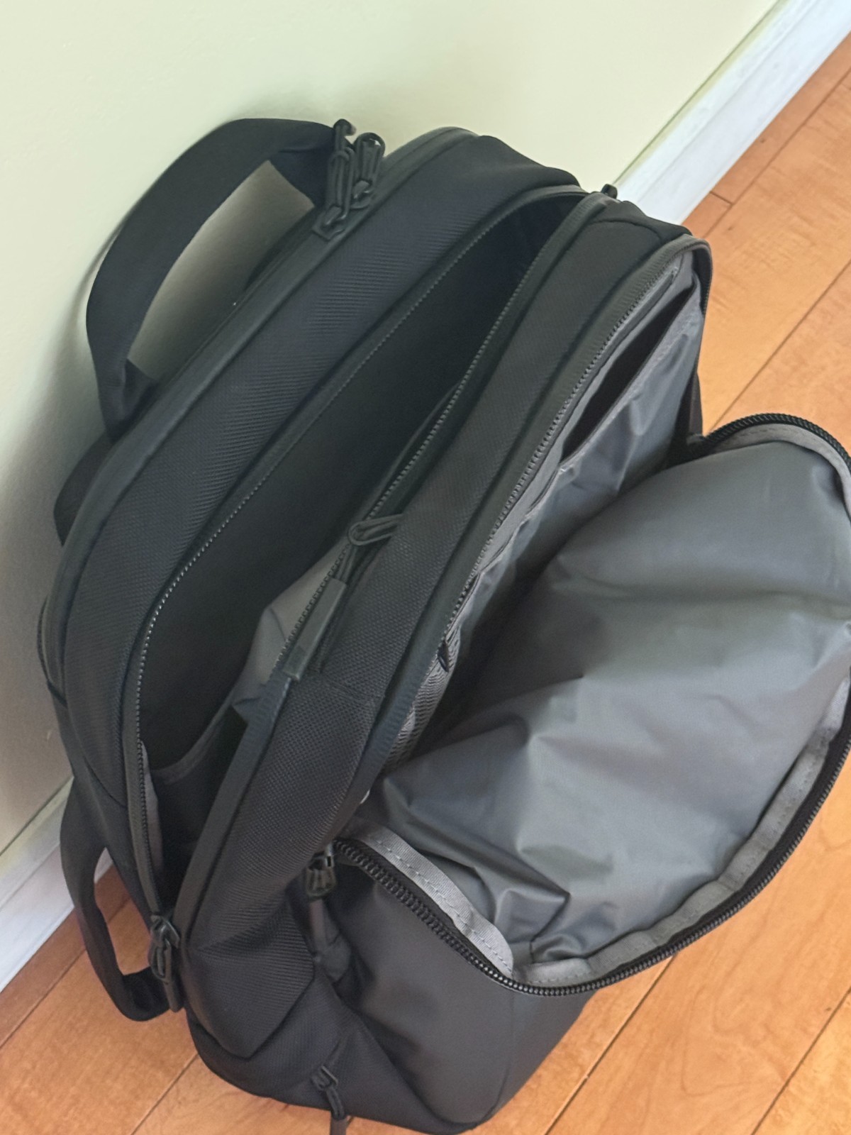 AER Tech Back 1 Backpack, Black, YKK Zippers, 16L, 46x31x18cm, Nylon